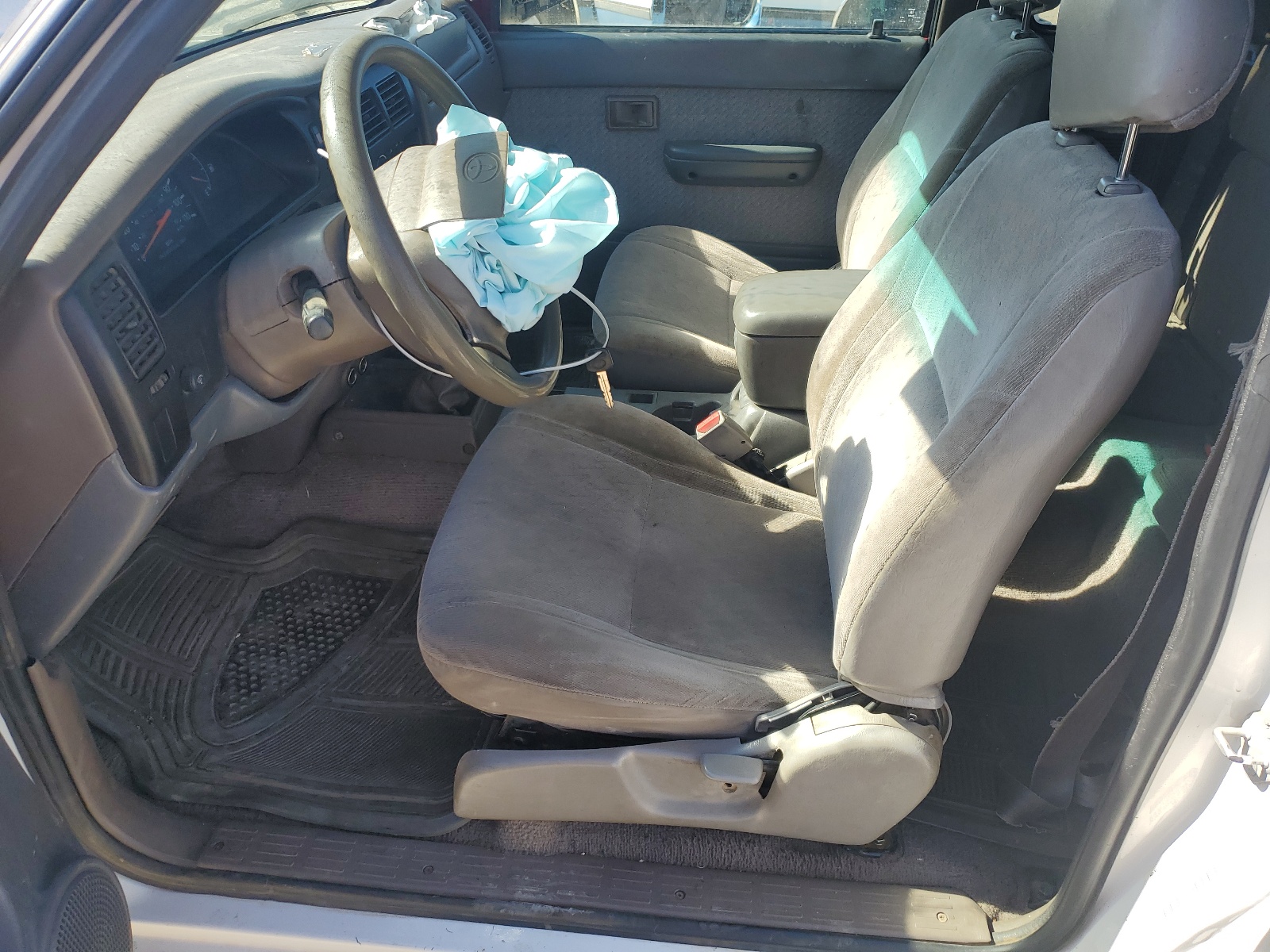 4TAVL52N5XZ549455 1999 Toyota Tacoma Xtracab