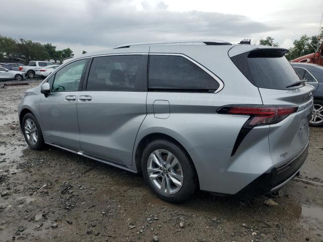  TOYOTA SIENNA 2021 Сріблястий