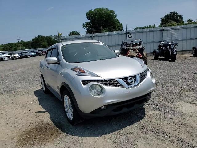 2015 Nissan Juke S VIN: JN8AF5MV8FT552654 Lot: 64931384