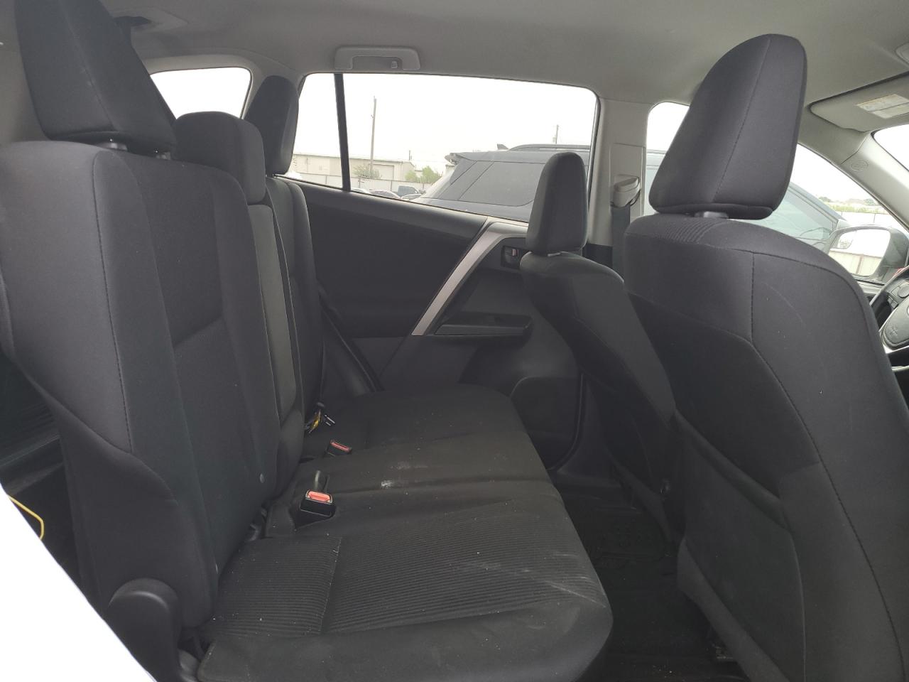 2018 Toyota Rav4 Le VIN: 2T3ZFREVXJW443901 Lot: 64630664