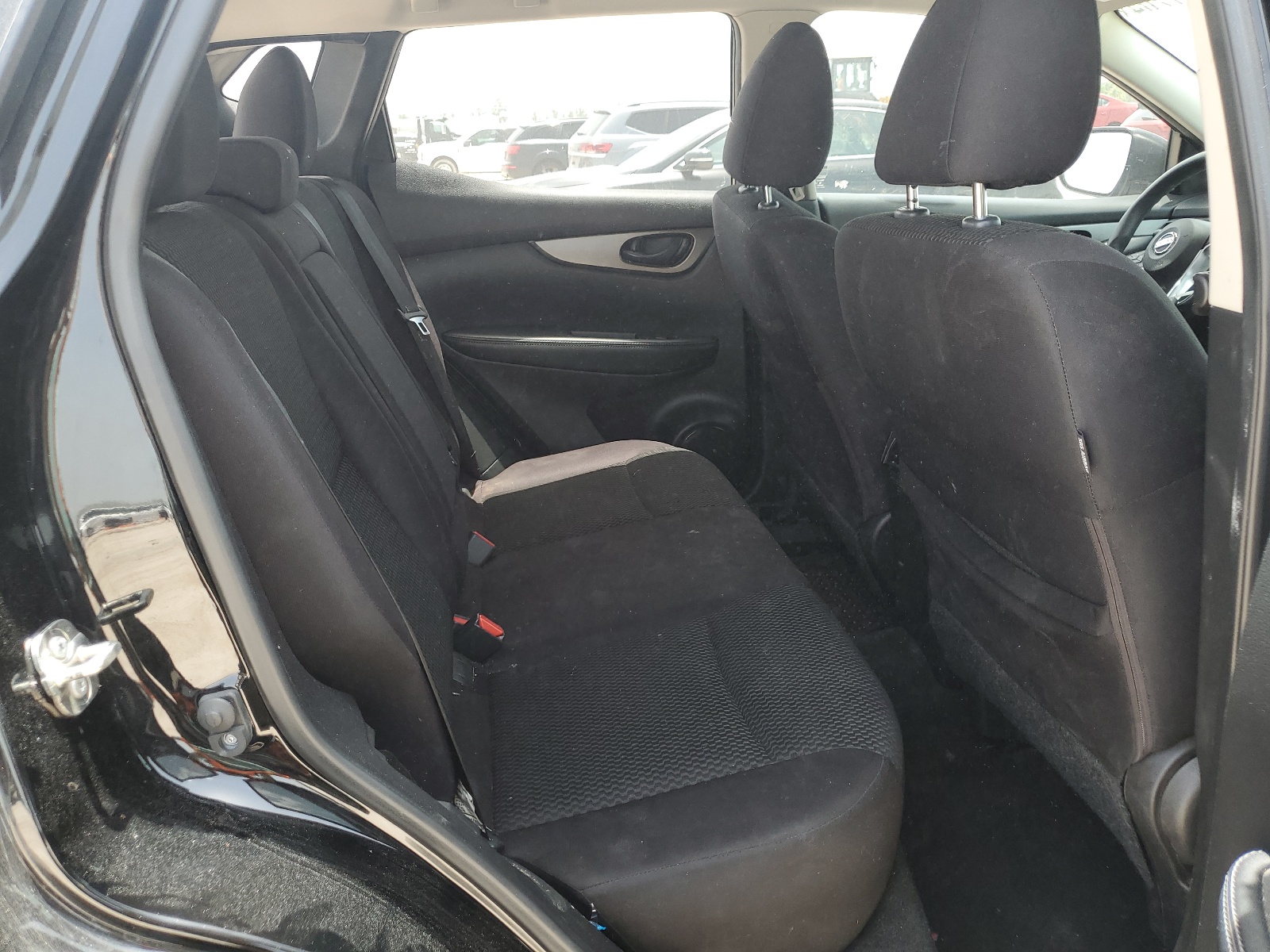 JN1BJ1CP9KW527266 2019 Nissan Rogue Sport S