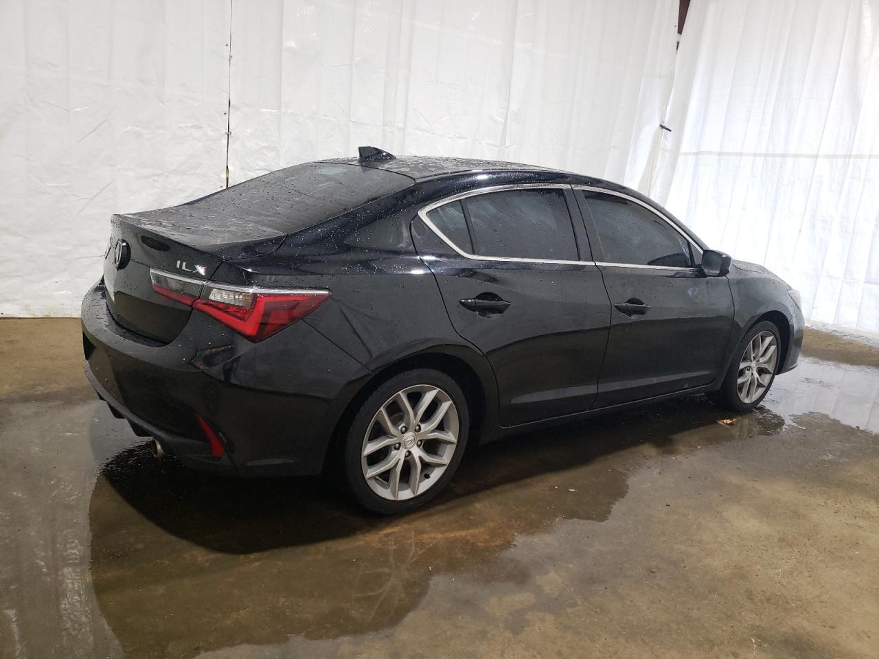 19UDE2F38LA007374 Acura ILX  3