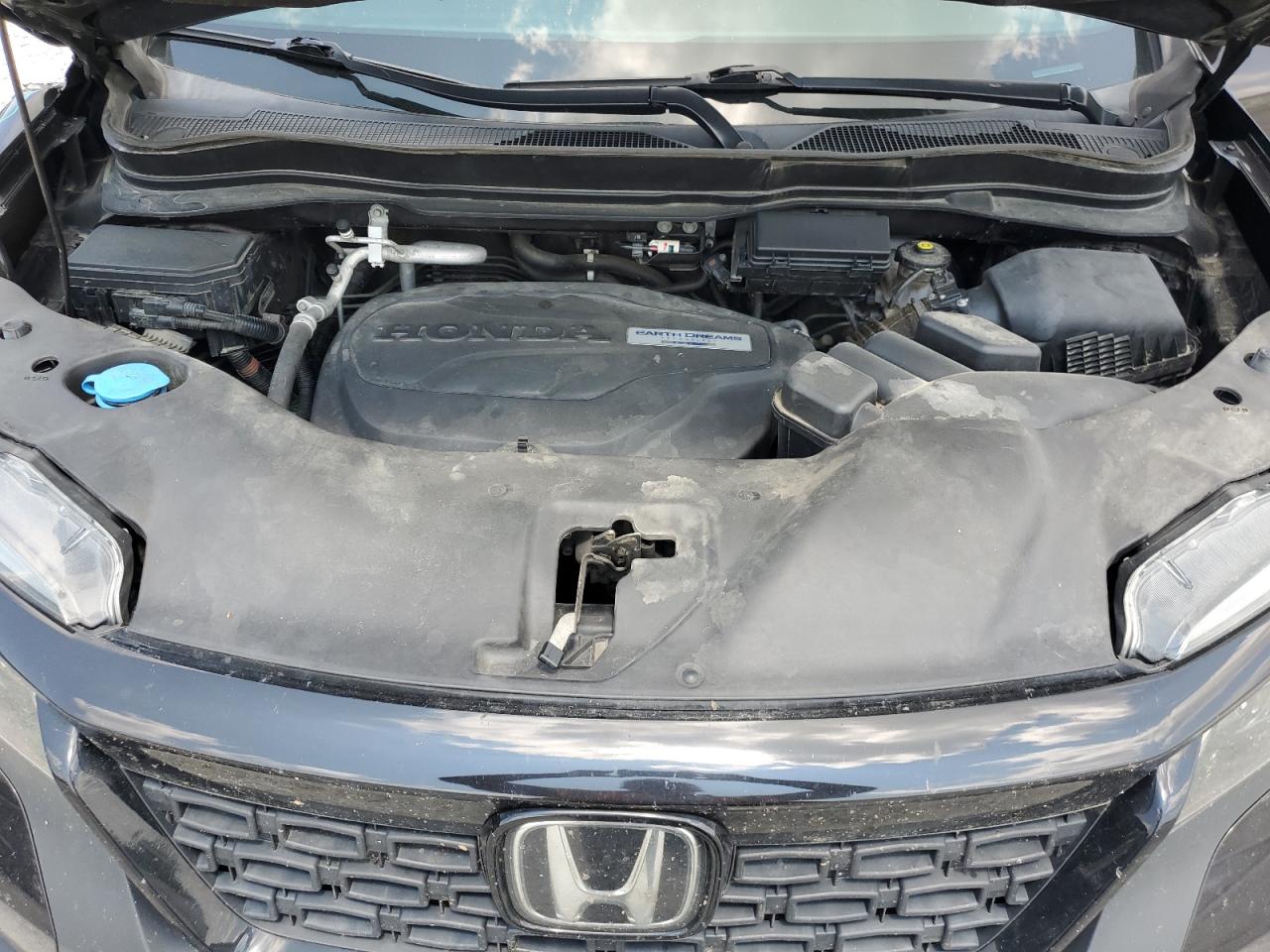 2020 Honda Passport Sport VIN: 5FNYF8H21LB000424 Lot: 62570834