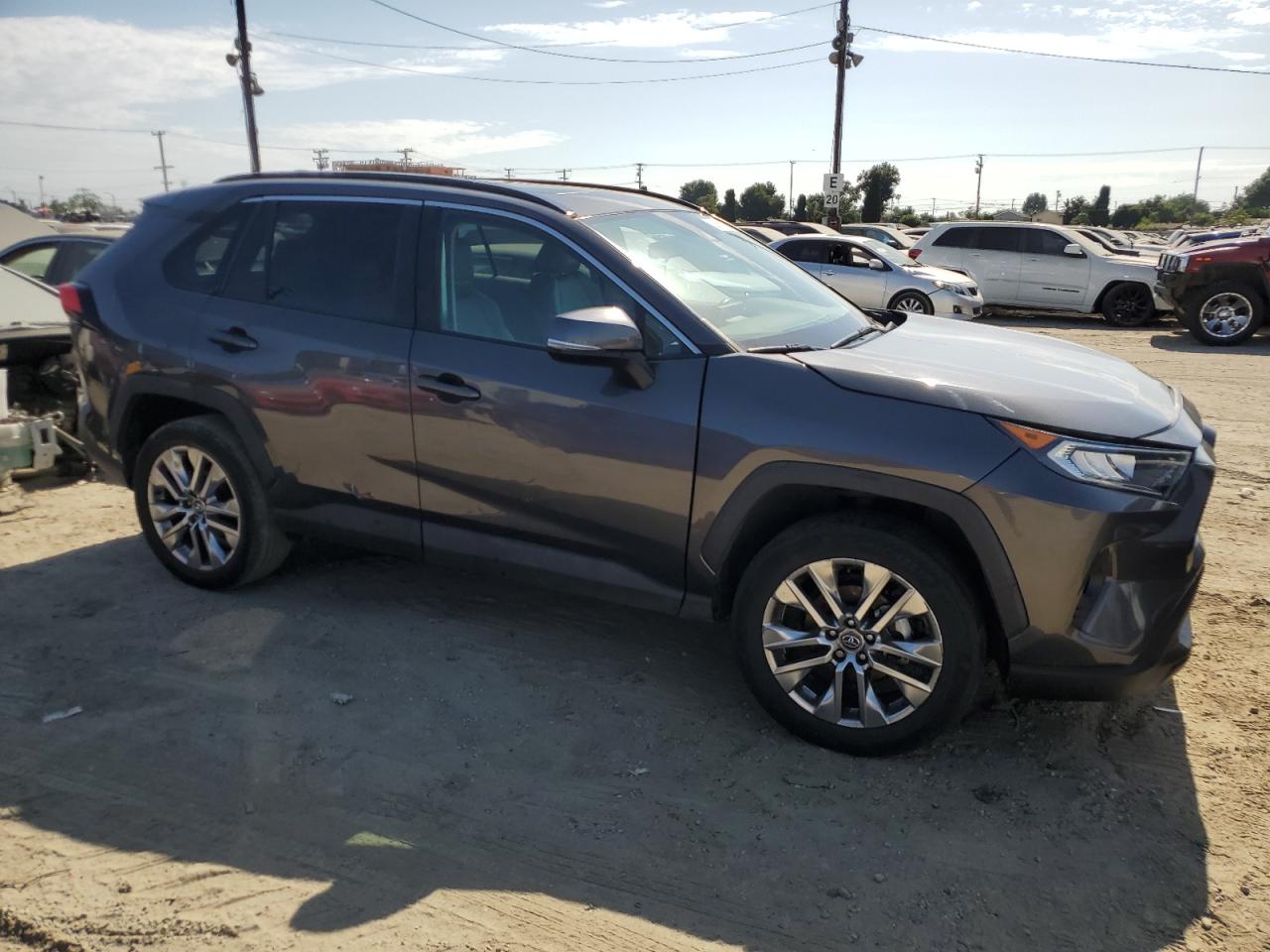 2020 Toyota Rav4 Xle Premium VIN: 2T3C1RFV7LW058575 Lot: 63860884