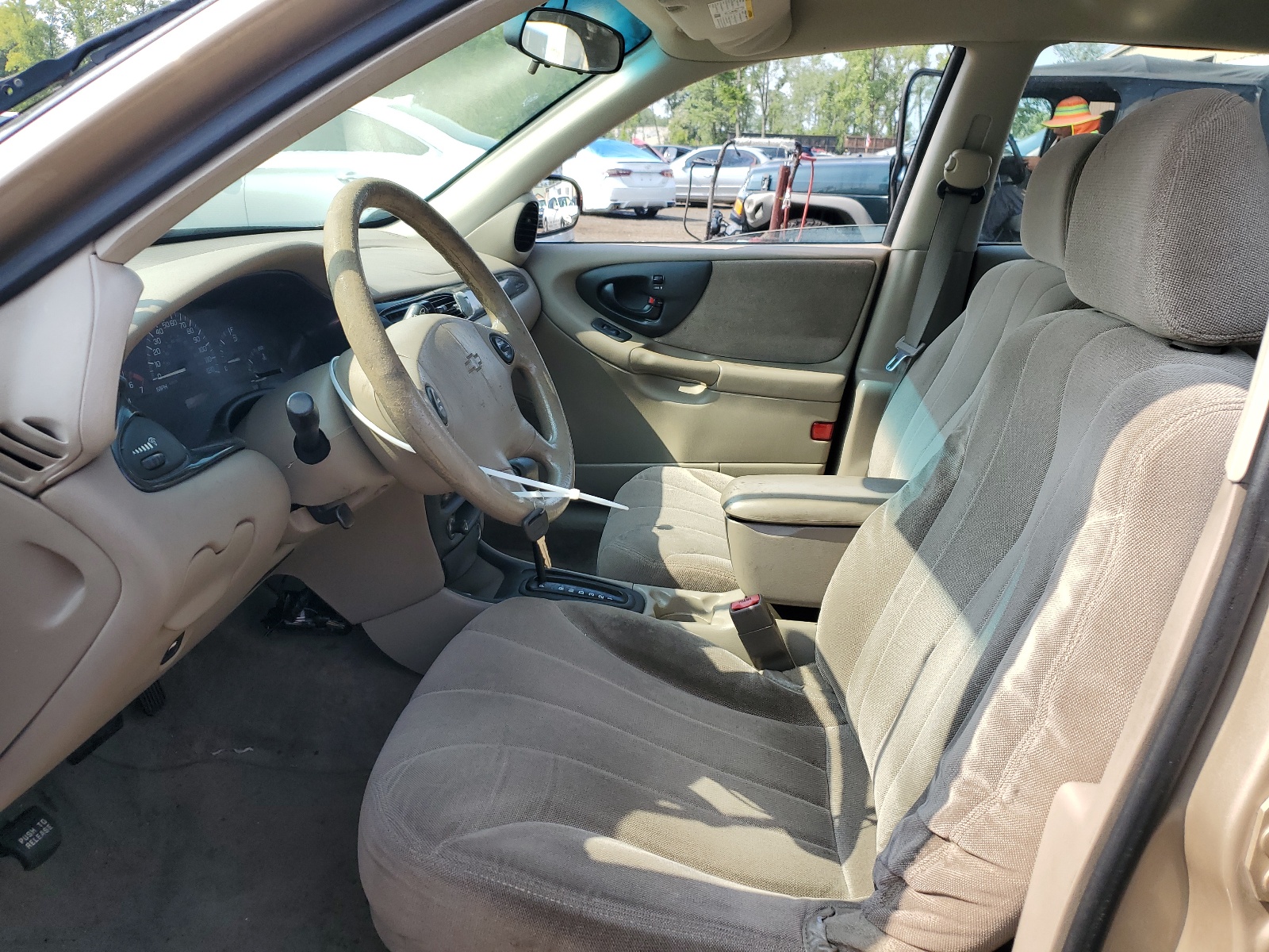 1G1ND52J42M696573 2002 Chevrolet Malibu