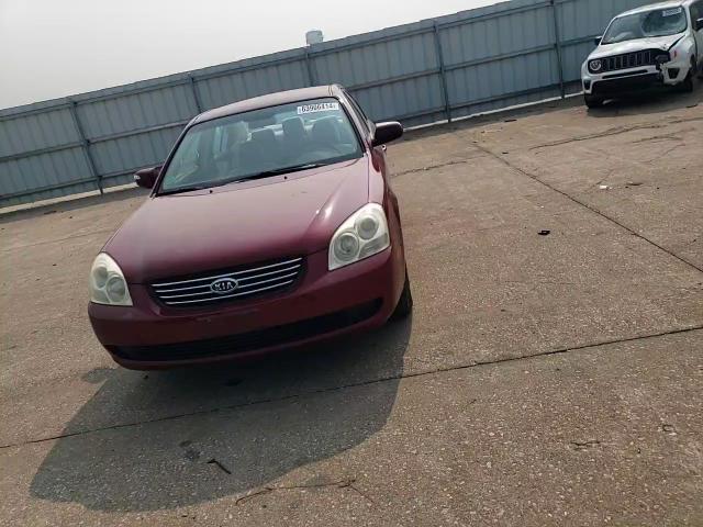 2007 Kia Optima Lx VIN: KNAGE123975136070 Lot: 63906414