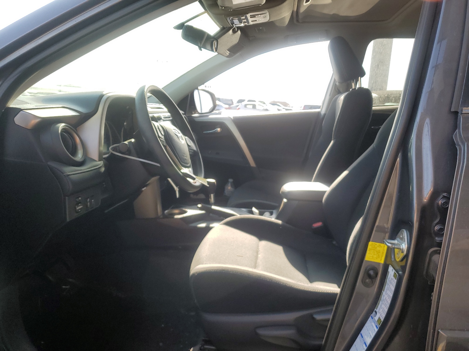 2T3RFREV8EW169278 2014 Toyota Rav4 Xle