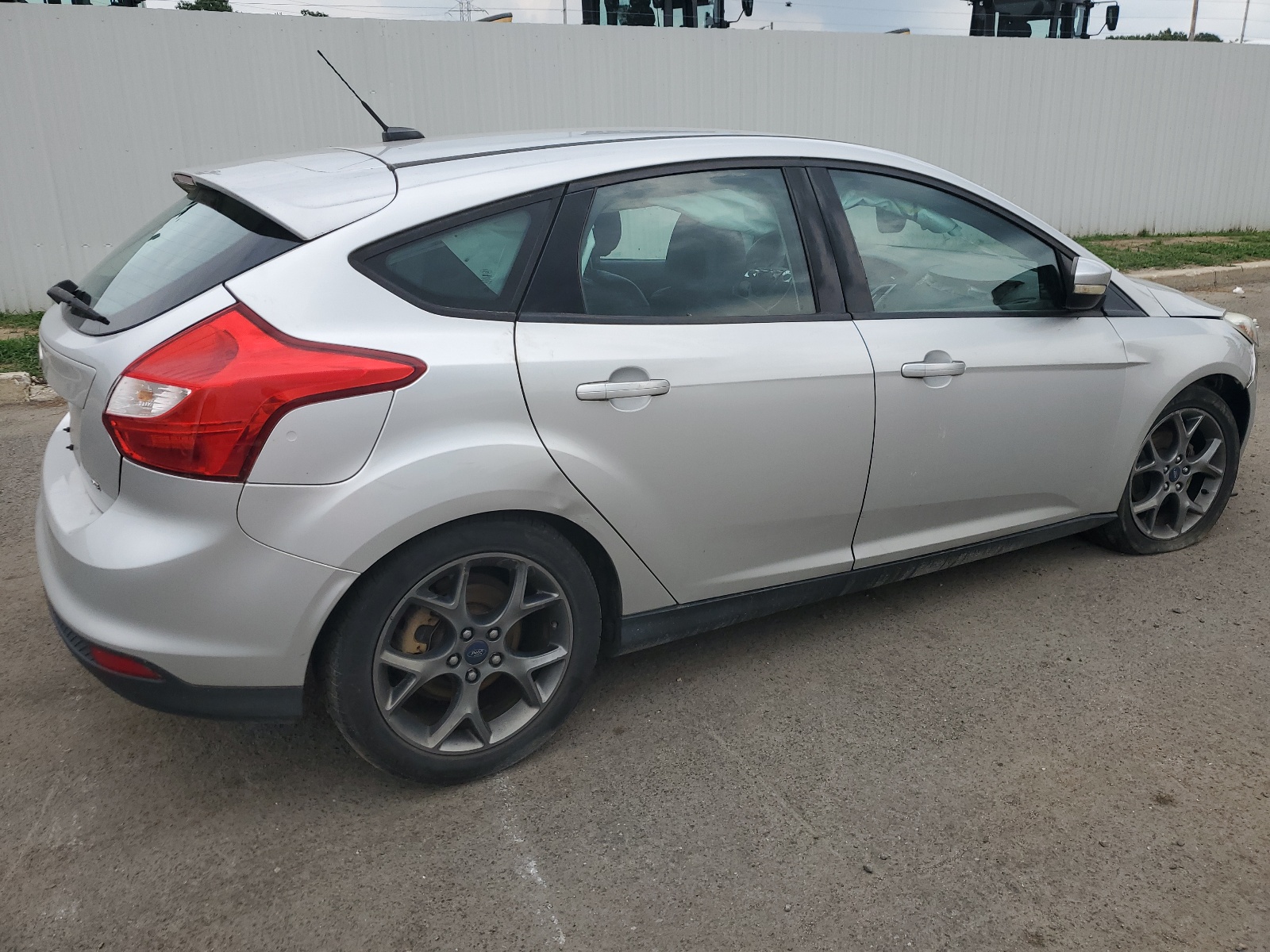 2014 Ford Focus Se vin: 1FADP3K25EL257535