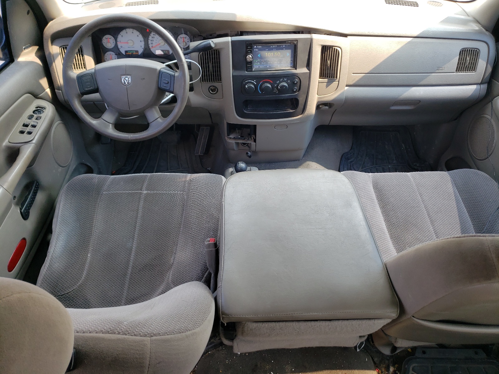 1D7HU18D24J236904 2004 Dodge Ram 1500 St