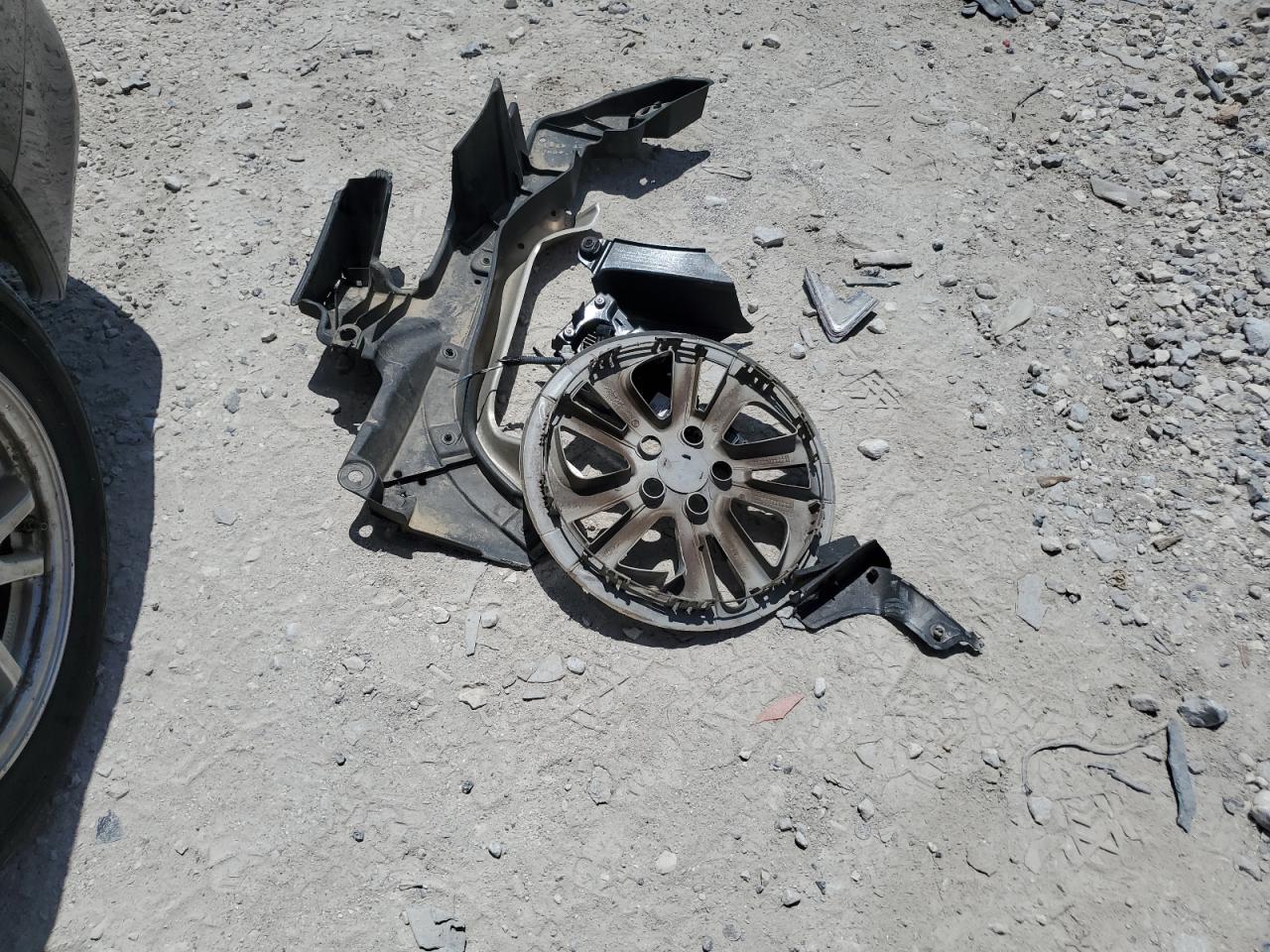 2018 Toyota Prius VIN: JTDKBRFU4J3082056 Lot: 65431994