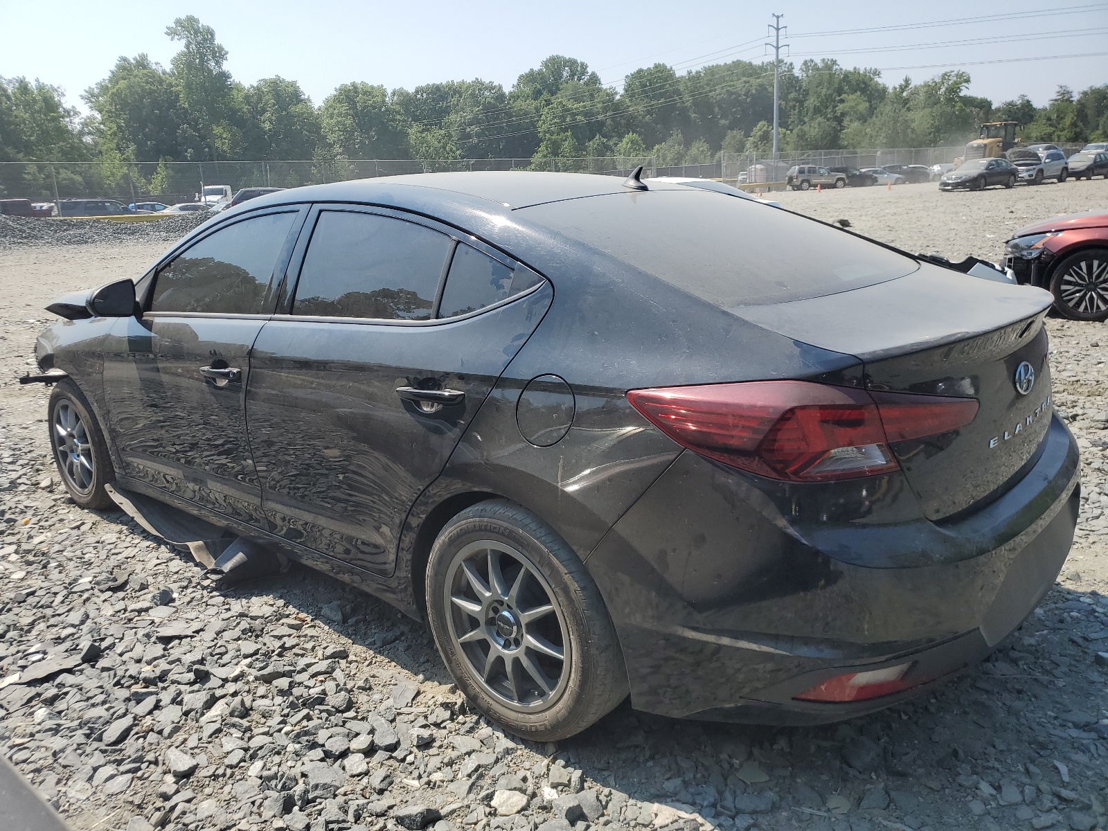 5NPD74LF9KH472031 2019 Hyundai Elantra Se