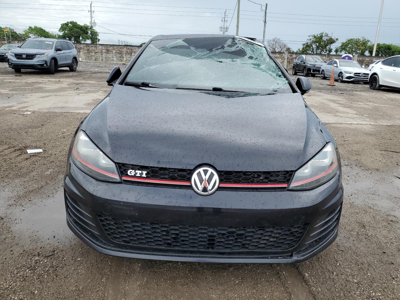 VIN 3VW4T7AU2FM040103 2015 VOLKSWAGEN GTI no.5