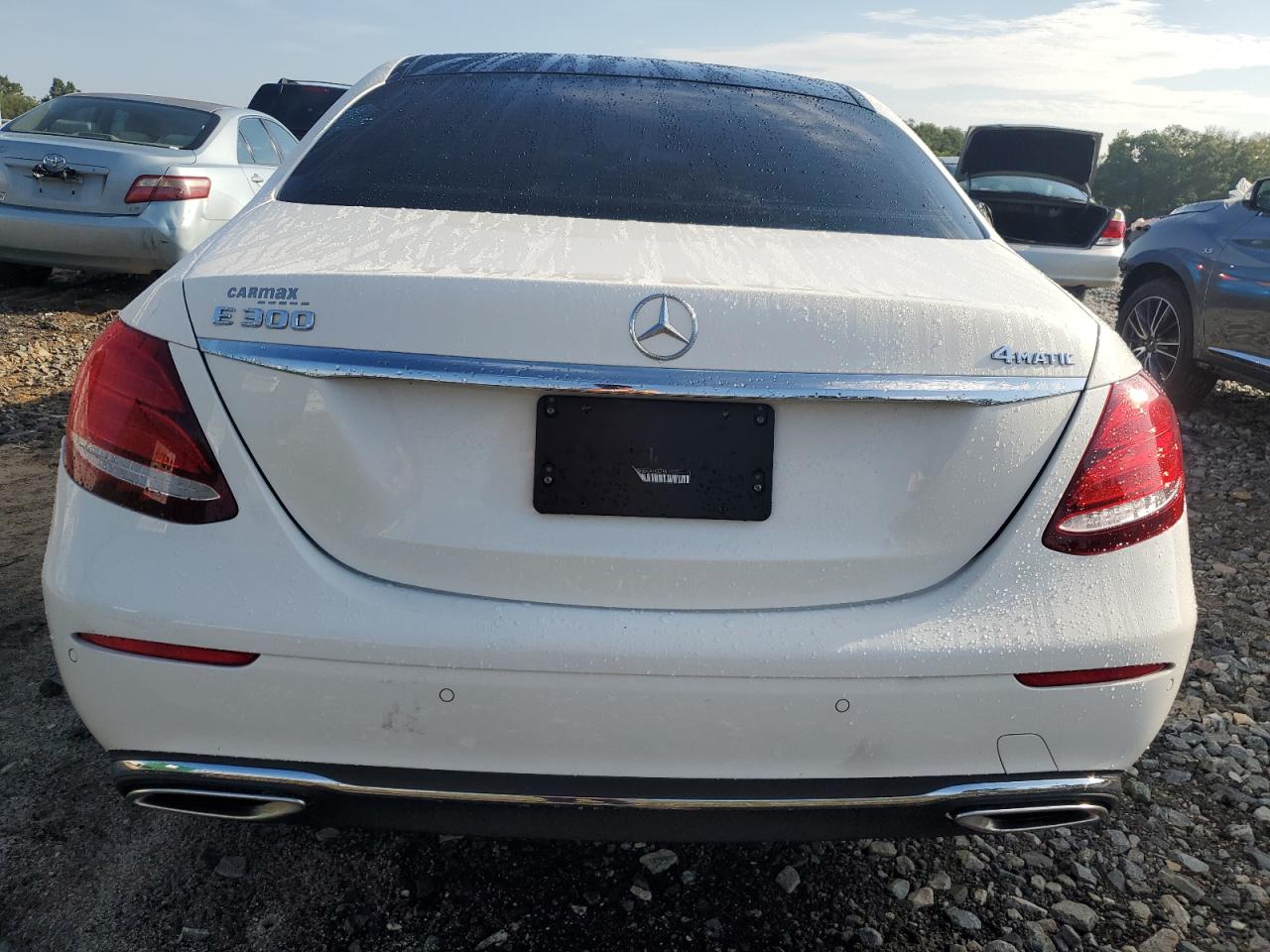 WDDZF4KBXJA356758 2018 Mercedes-Benz E 300 4Matic