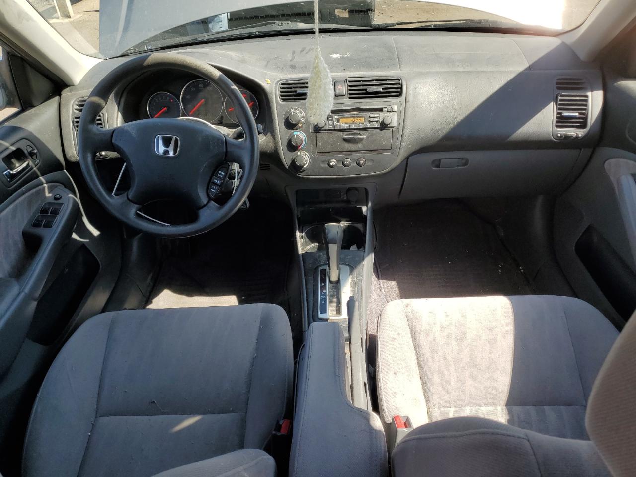 JHMES16535S003820 2005 Honda Civic Lx