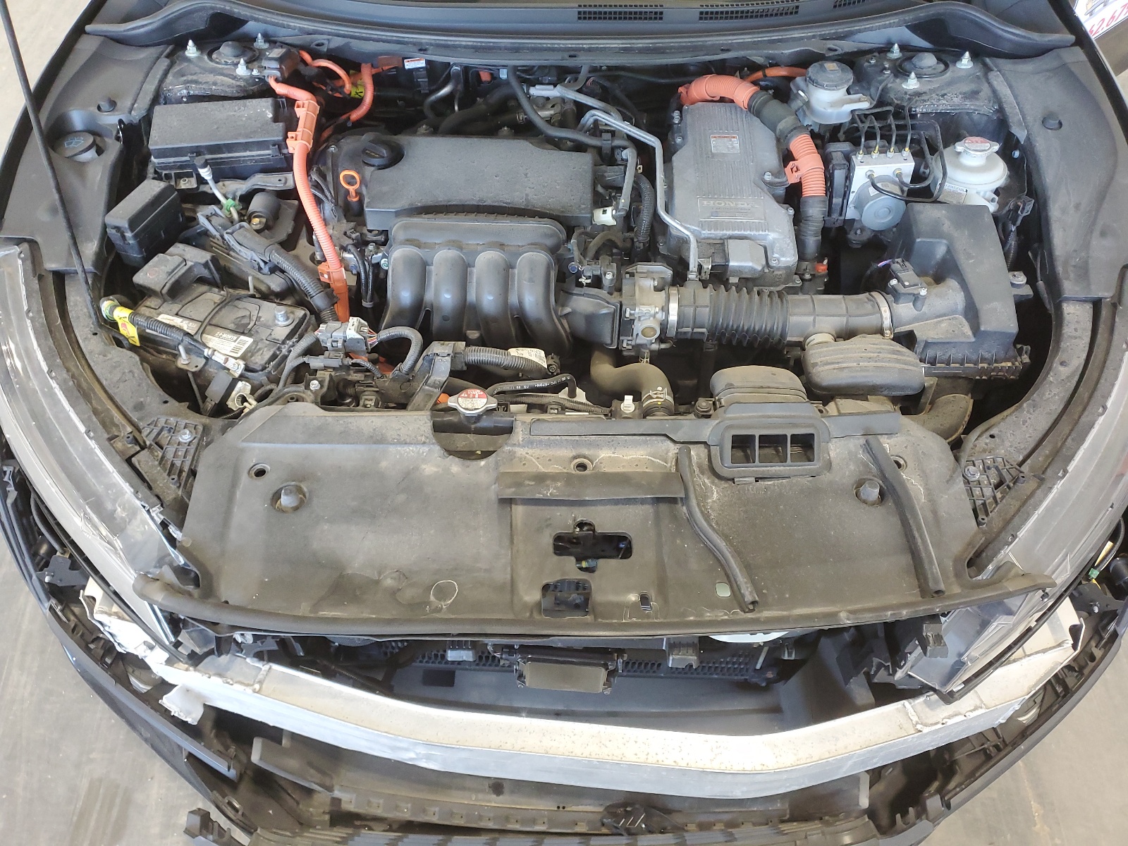 JHMZC5F34JC000899 2018 Honda Clarity Touring