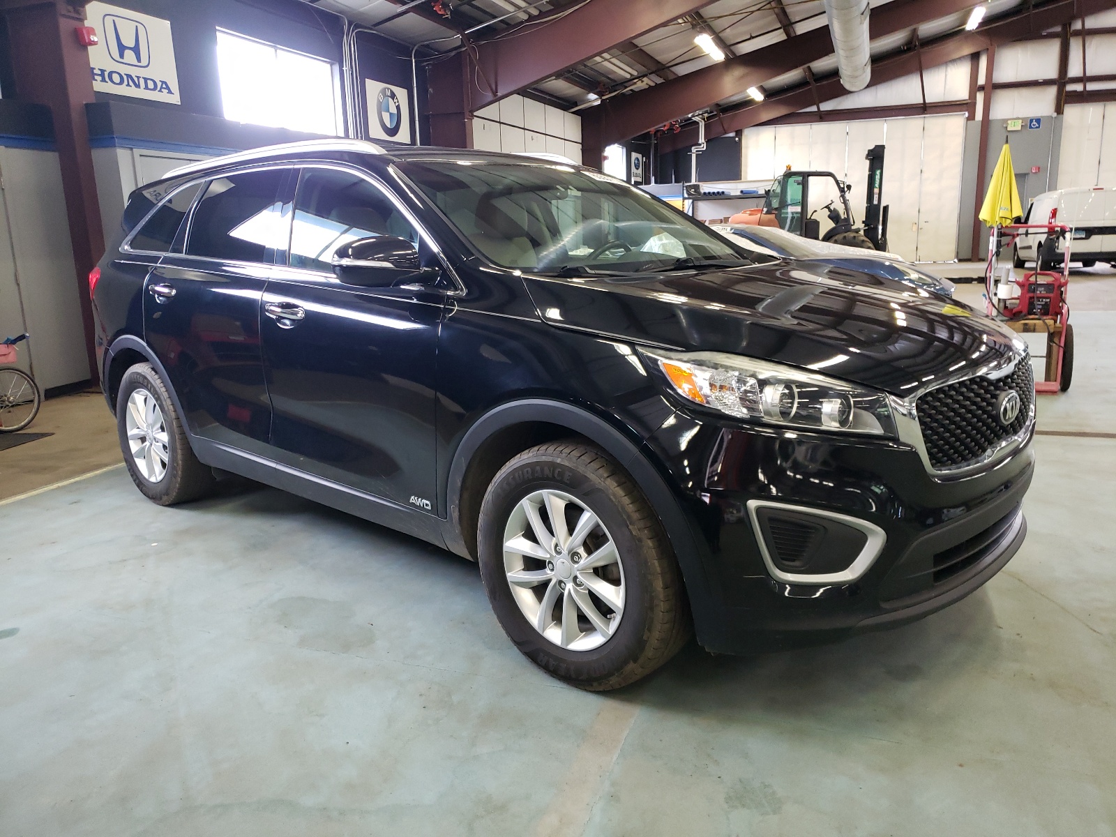 2017 Kia Sorento Lx vin: 5XYPGDA33HG327119