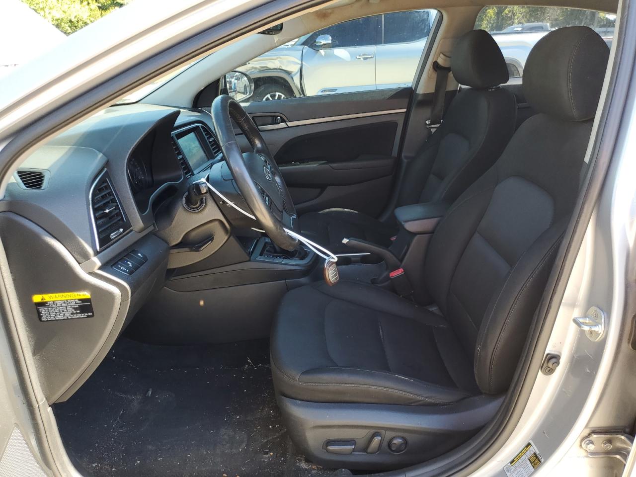 2017 Hyundai Elantra Se VIN: 5NPD84LF1HH151221 Lot: 61698644