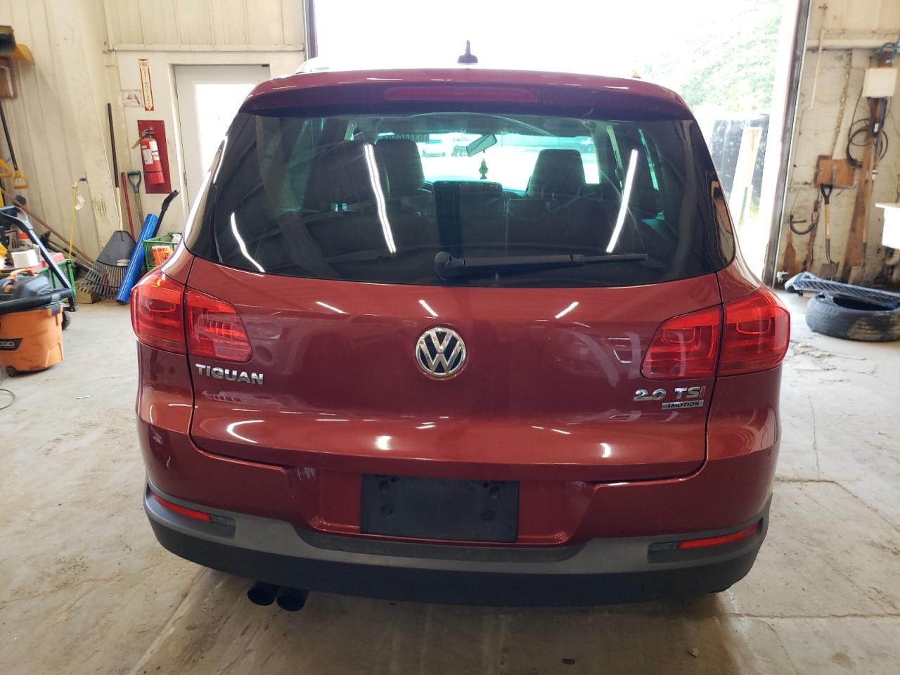 2015 Volkswagen Tiguan S VIN: WVGBV7AX1FW061387 Lot: 63446504