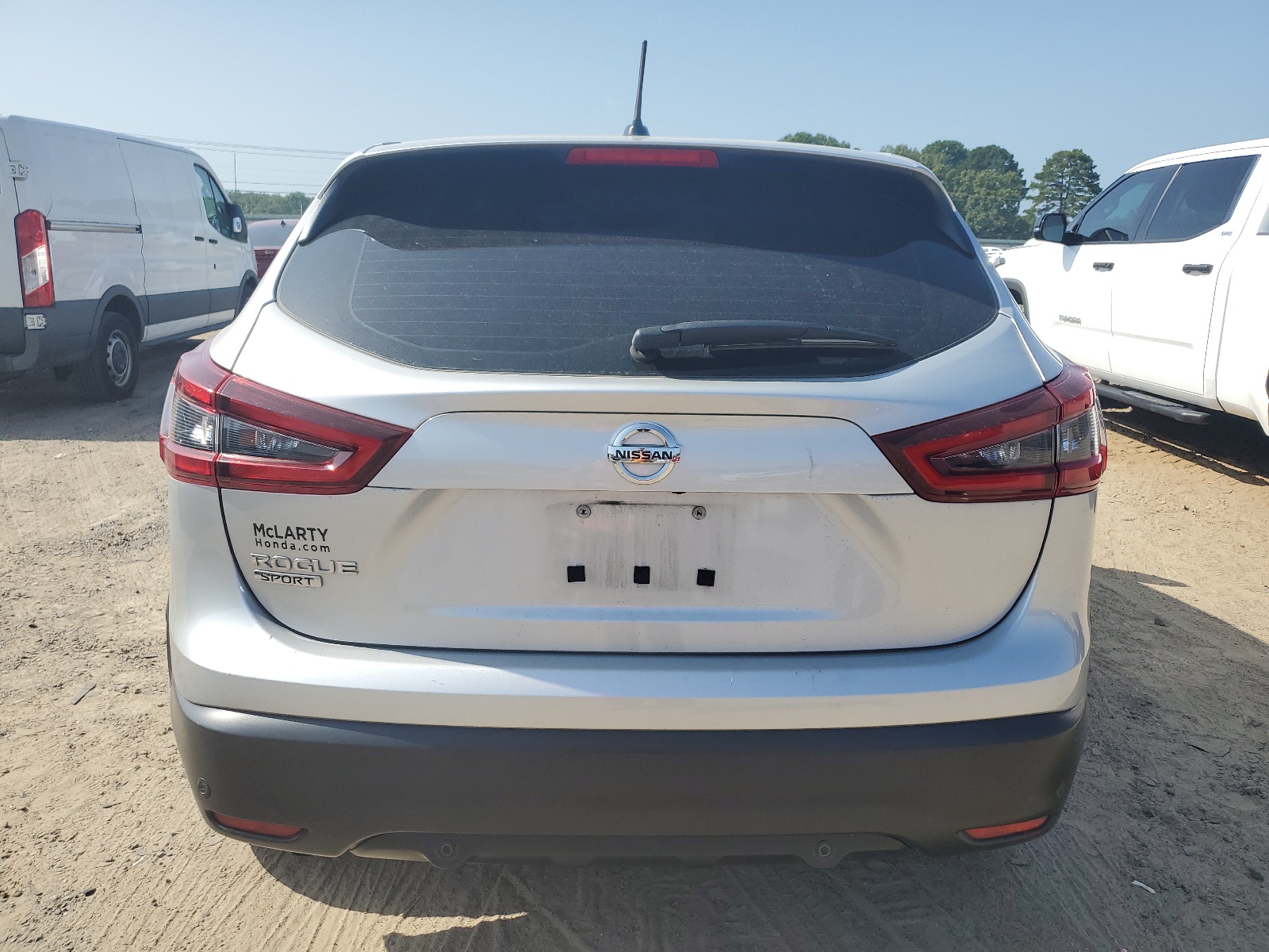 JN1BJ1AV3MW303284 2021 Nissan Rogue Sport S