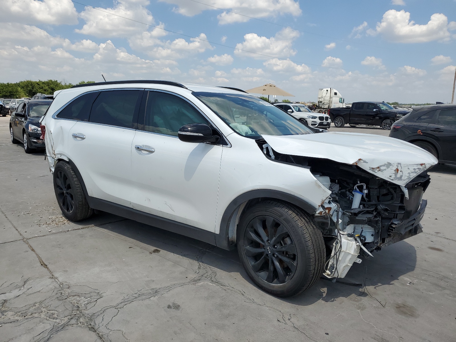 2020 Kia Sorento S vin: 5XYPG4A59LG679227