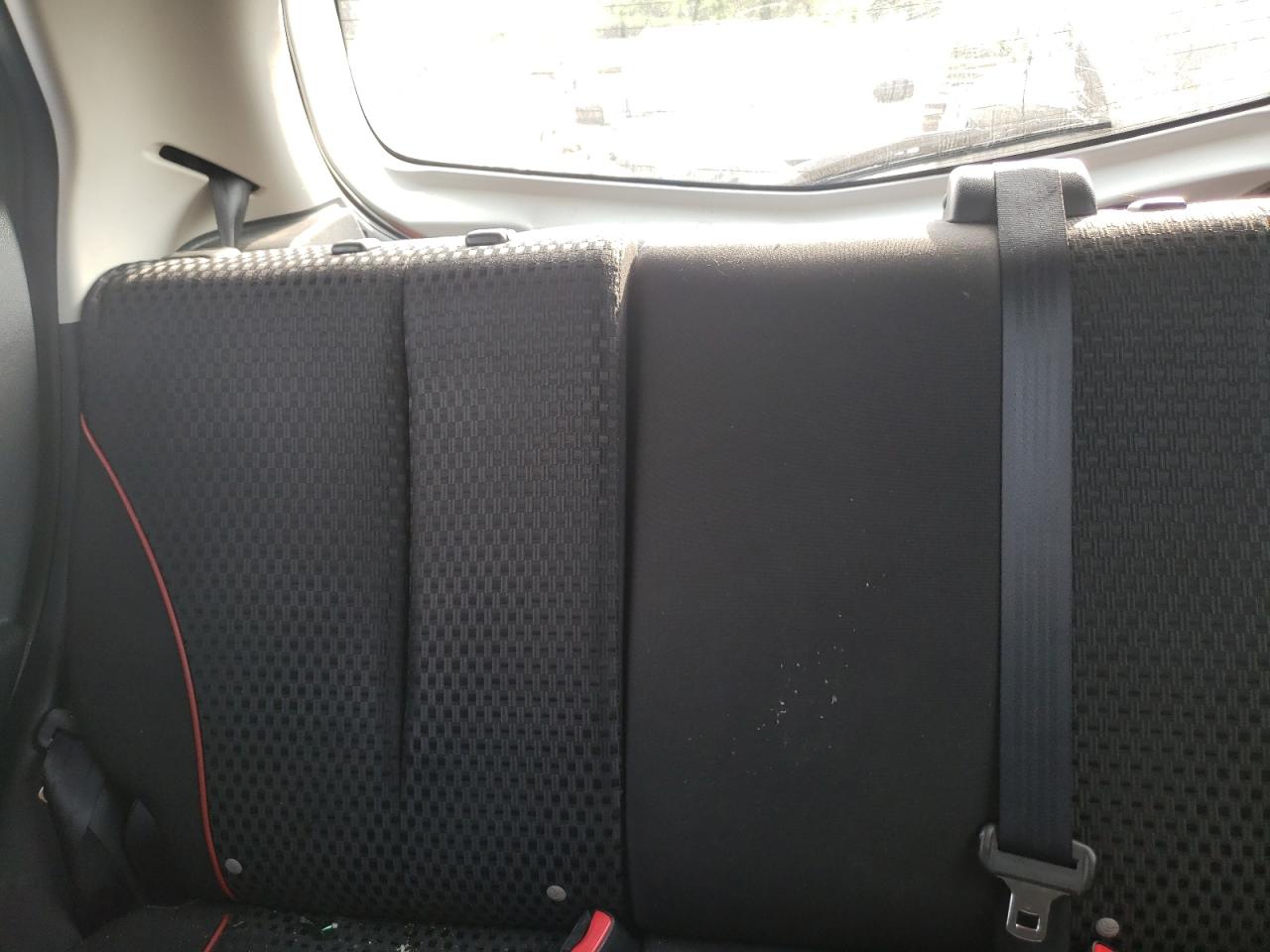 2011 Mazda Mazda2 VIN: JM1DE1HY6B0102697 Lot: 63830744