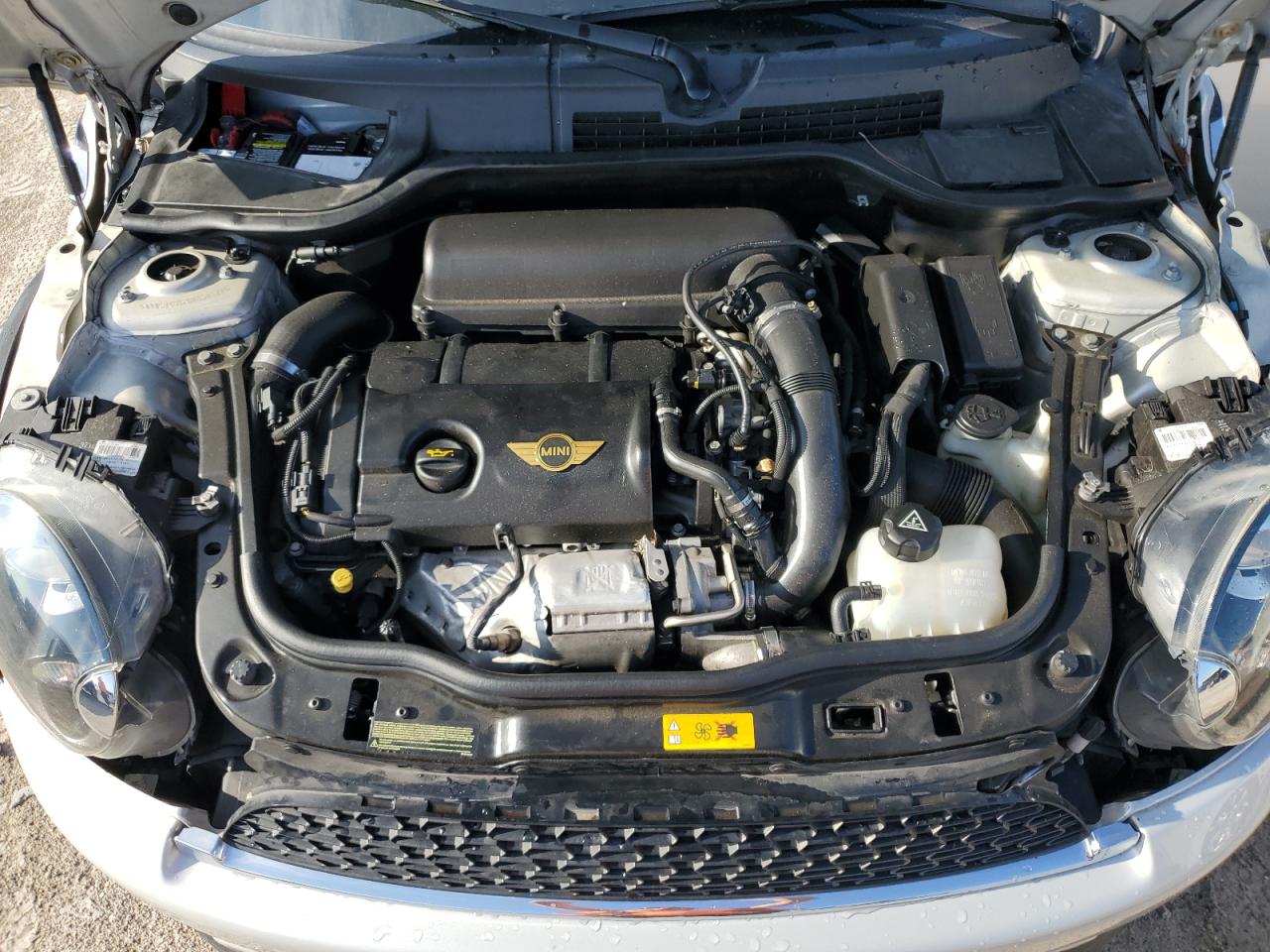 2013 Mini Cooper Roadster S VIN: WMWSY3C5XDT594057 Lot: 65328934