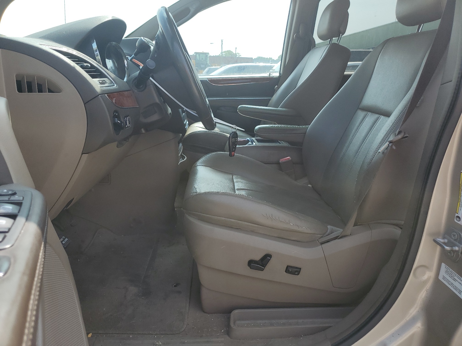 2C4RC1BG8ER434212 2014 Chrysler Town & Country Touring