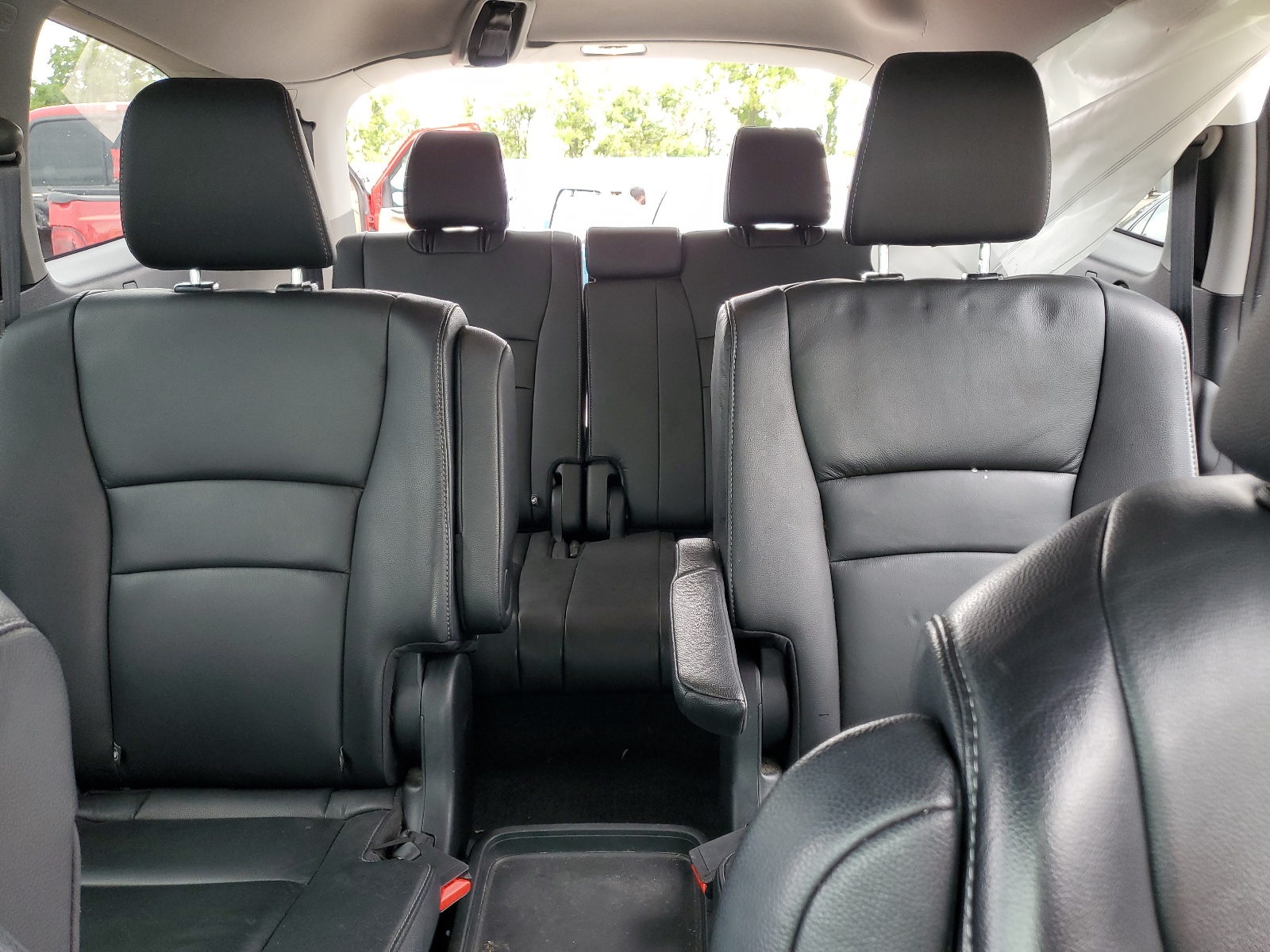 5FNYF6H69KB027473 2019 Honda Pilot Touring