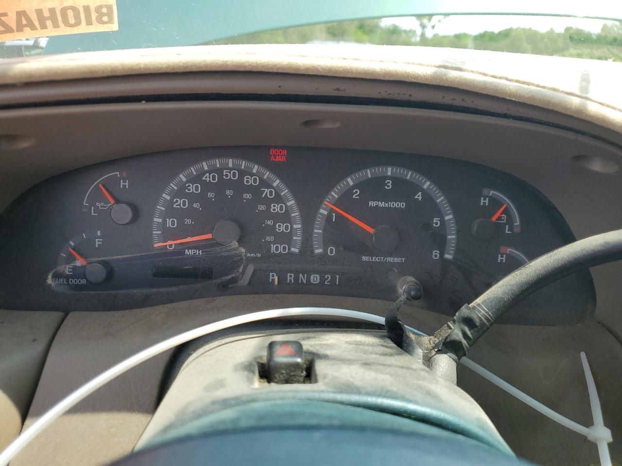 1999 Ford F150 VIN: 1FTRX08L9XKA02894 Lot: 61198854