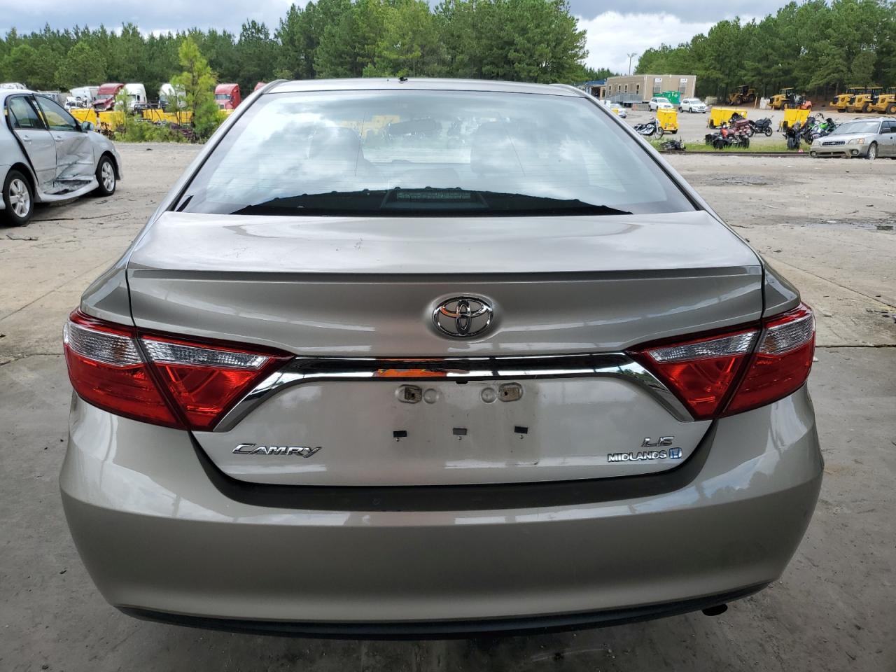 2017 Toyota Camry Le VIN: 4T1BF1FK9HU283813 Lot: 64498564