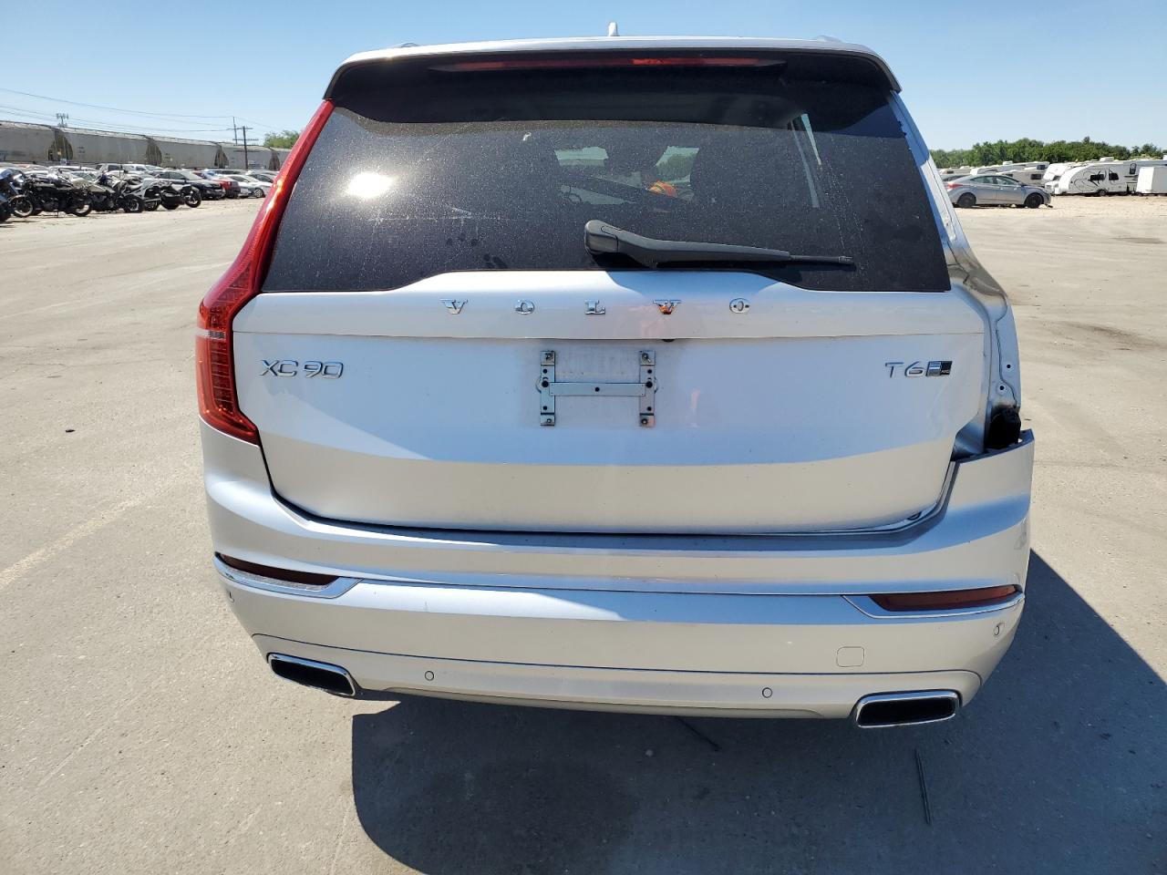 2017 Volvo Xc90 T6 VIN: YV4A22PL1H1187343 Lot: 62408264