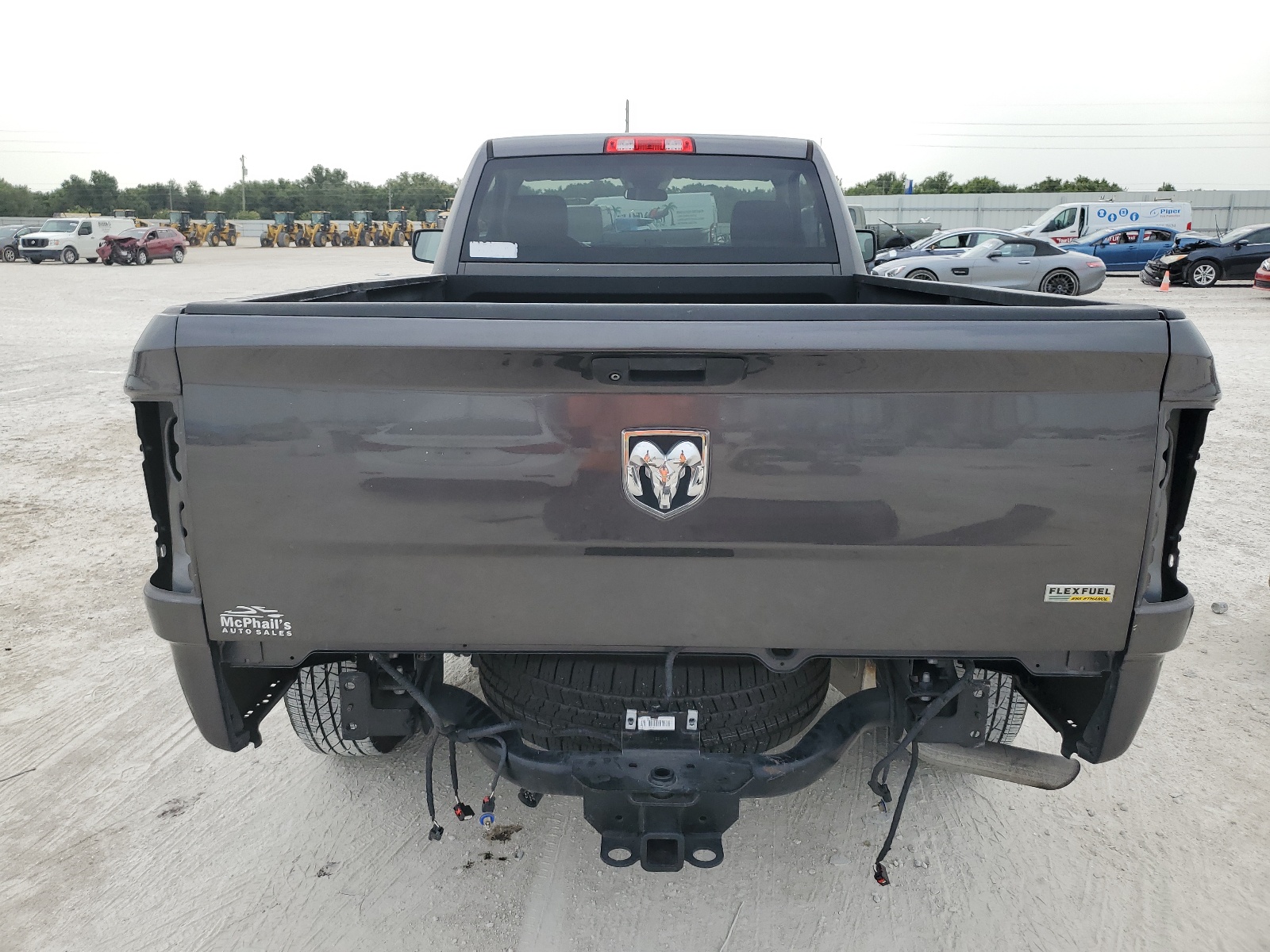 3C6JR6DG1KG601881 2019 Ram 1500 Classic Tradesman