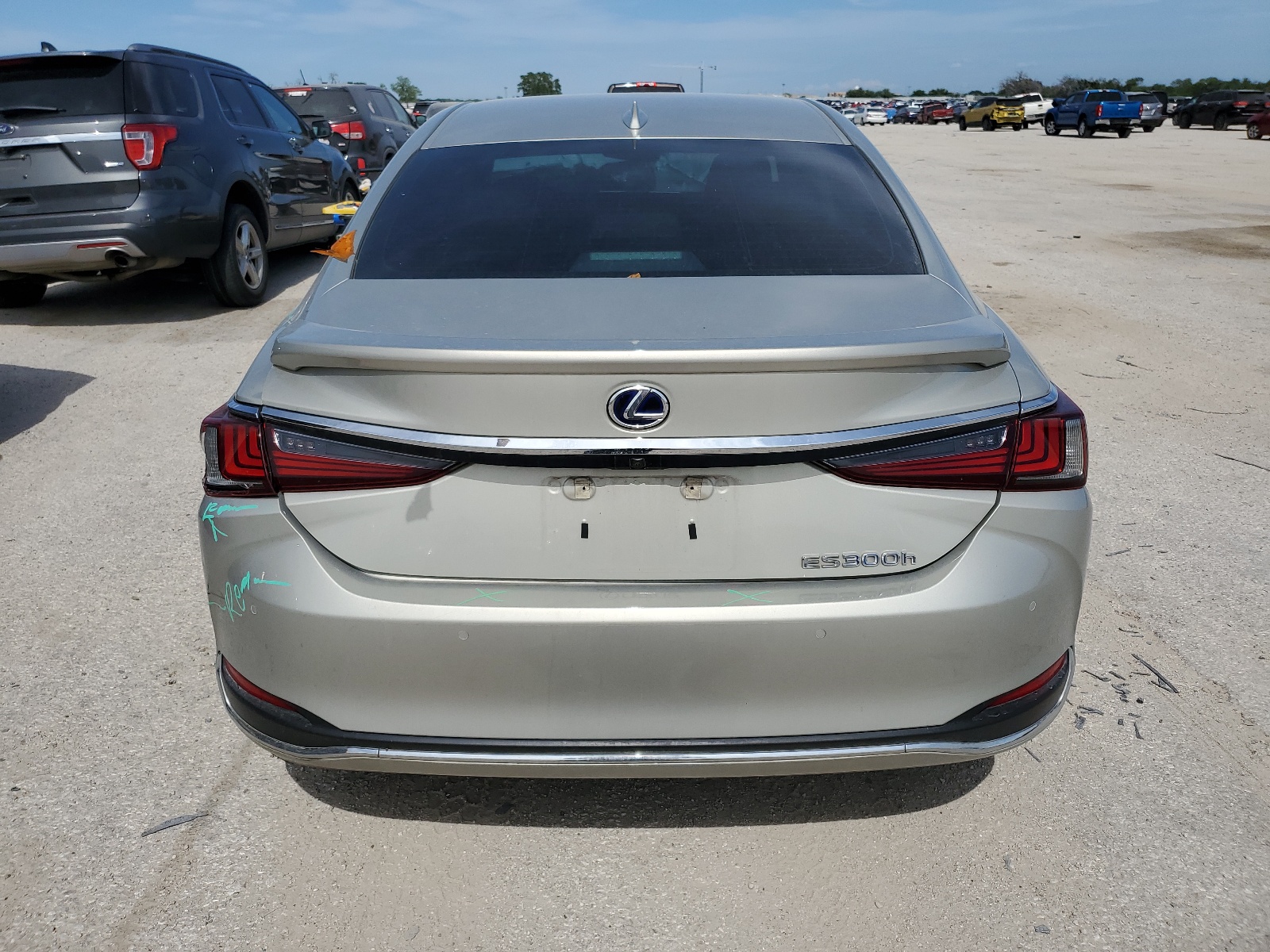 58AF21B18LU011958 2020 Lexus Es 300H Ultra Luxury