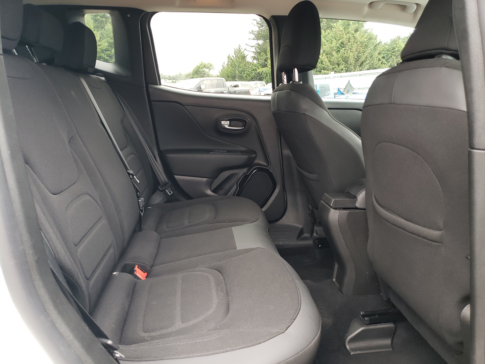 ZACCJABB2HPF73289 2017 Jeep Renegade Latitude