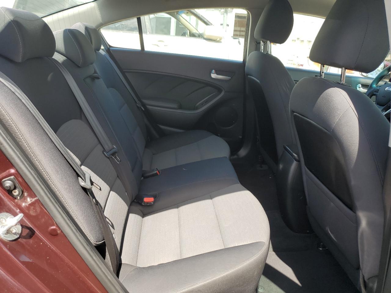 2017 Kia Forte Lx VIN: 3KPFL4A76HE082484 Lot: 64349444