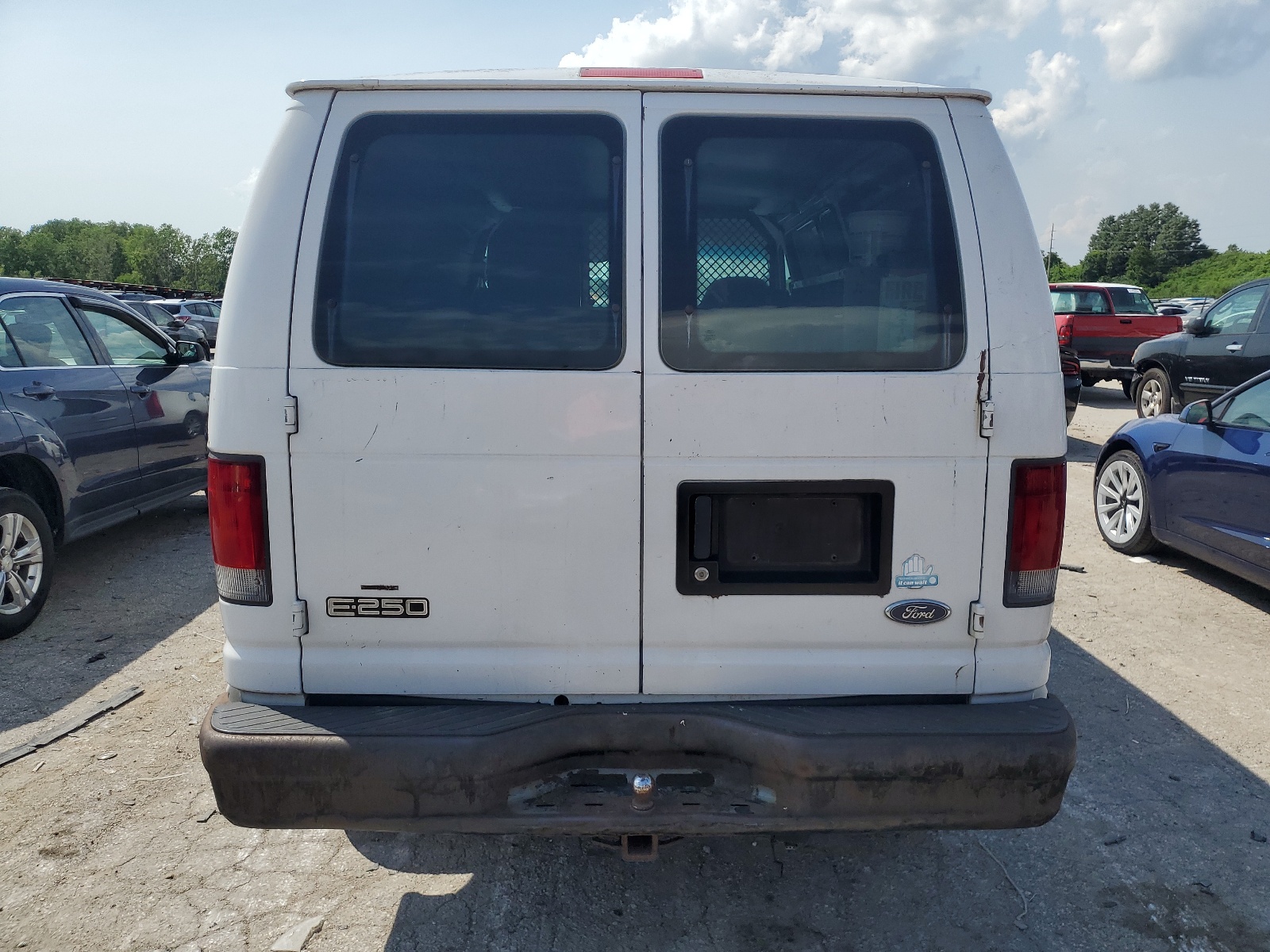 1FTNE24L11HB60821 2001 Ford Econoline E250 Van