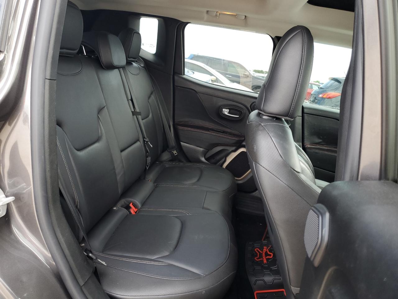 2016 Jeep Renegade Limited VIN: ZACCJADT8GPD85610 Lot: 64813564