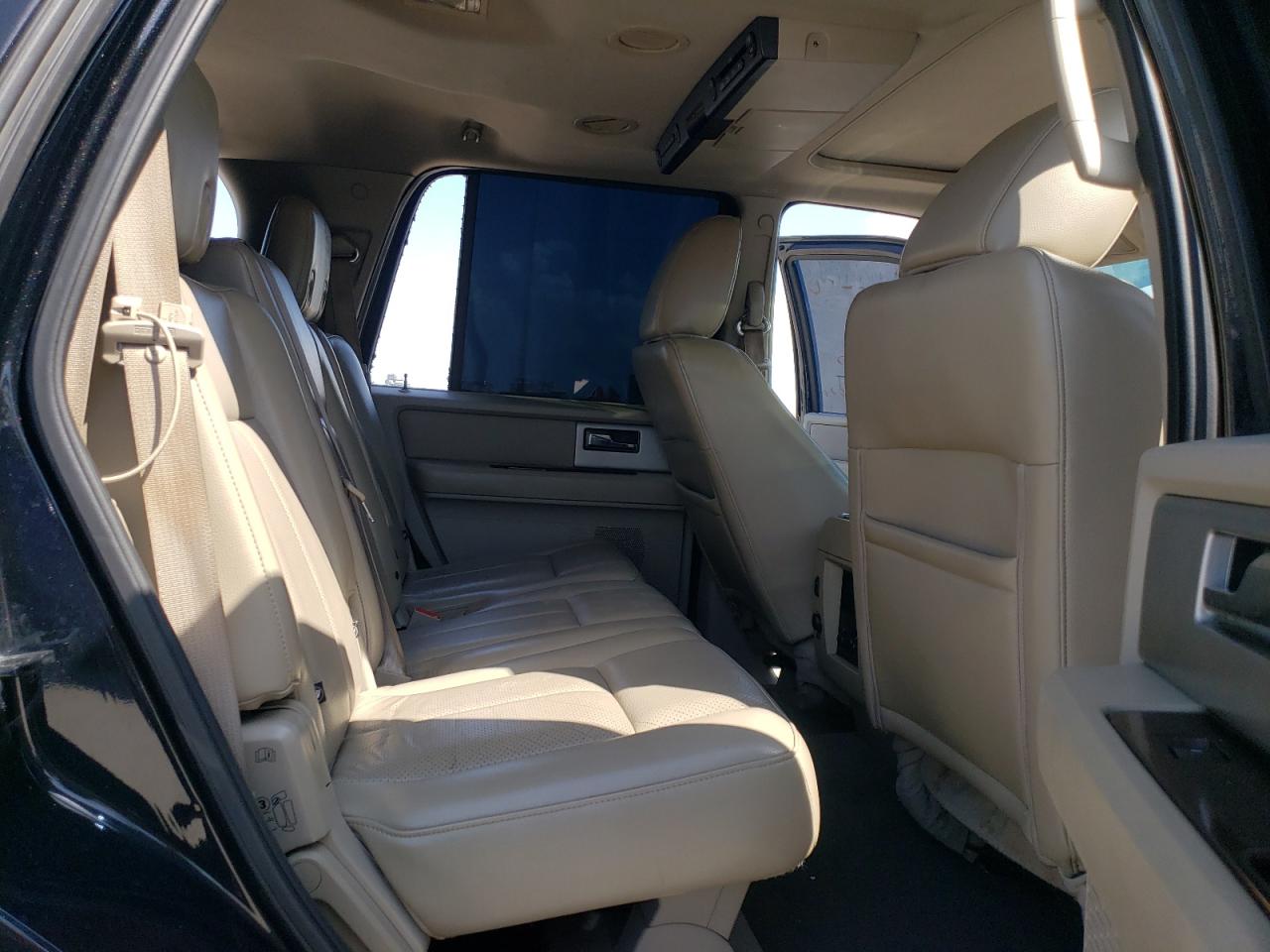 2010 Ford Expedition Limited VIN: 1FMJU2A52AEB53302 Lot: 65364374