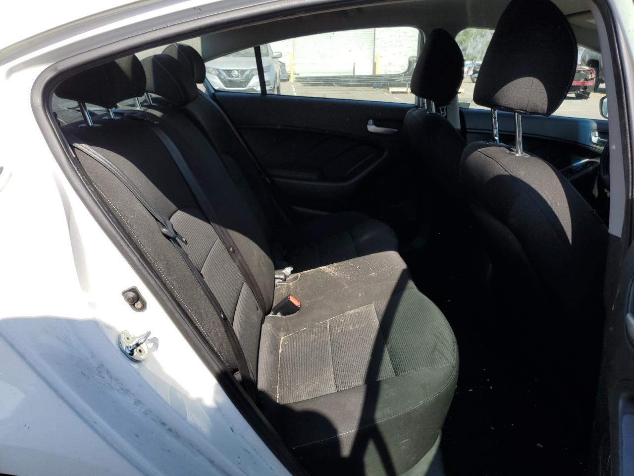 2018 Kia Forte Lx VIN: 3KPFK4A77JE217979 Lot: 63420004