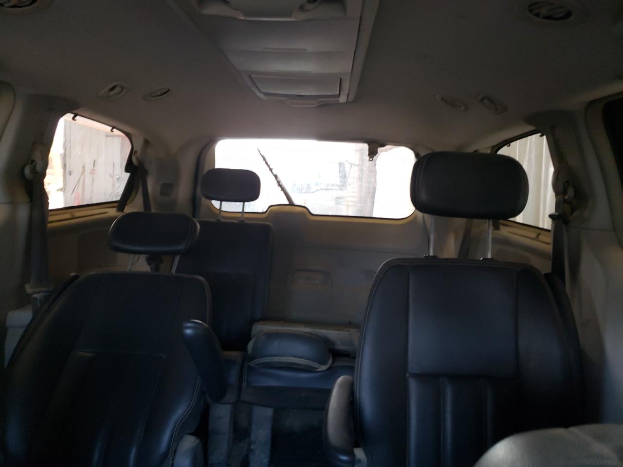 2009 Chrysler Town & Country Touring VIN: 2A8HR54X59R645381 Lot: 62400204