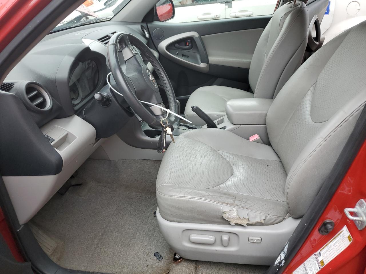 2008 Toyota Rav4 Limited VIN: JTMBD31V886057533 Lot: 63903064