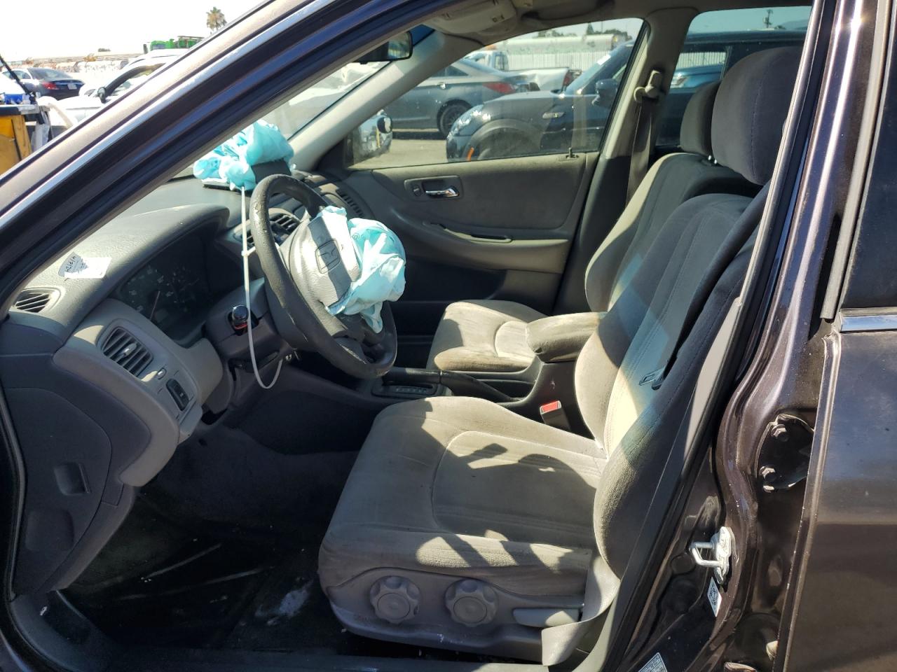 1999 Honda Accord Lx VIN: JHMCG6651XC016617 Lot: 65501324