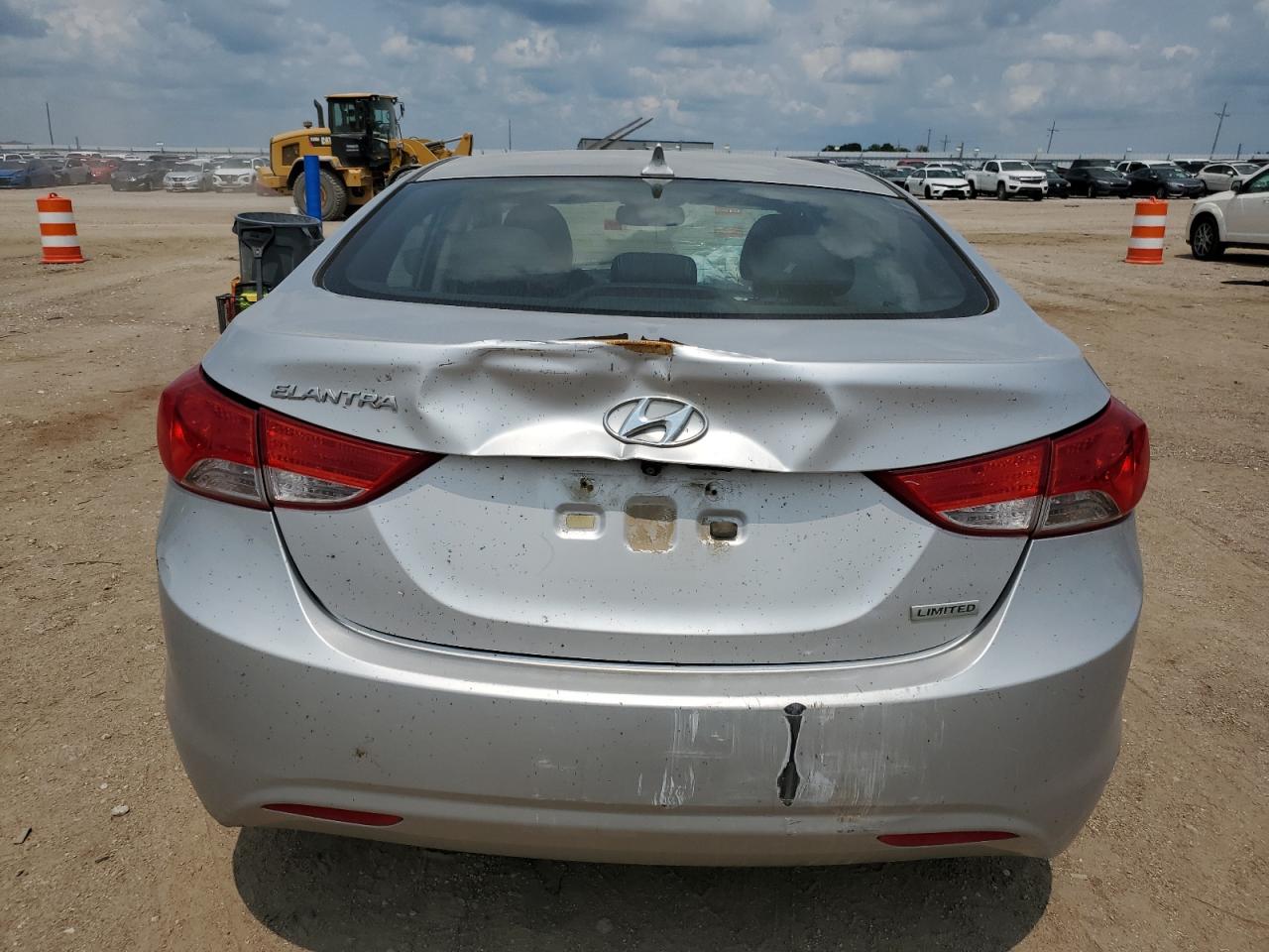 2013 Hyundai Elantra Gls VIN: 5NPDH4AE0DH168001 Lot: 64051084