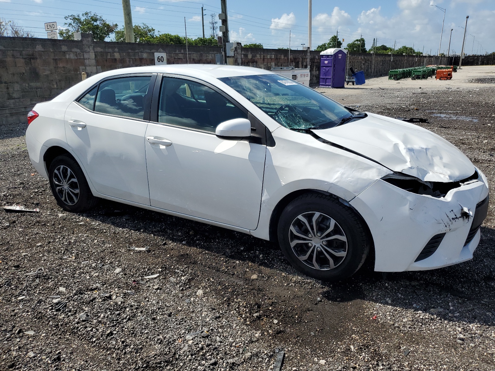 2015 Toyota Corolla L vin: 5YFBURHE0FP300251