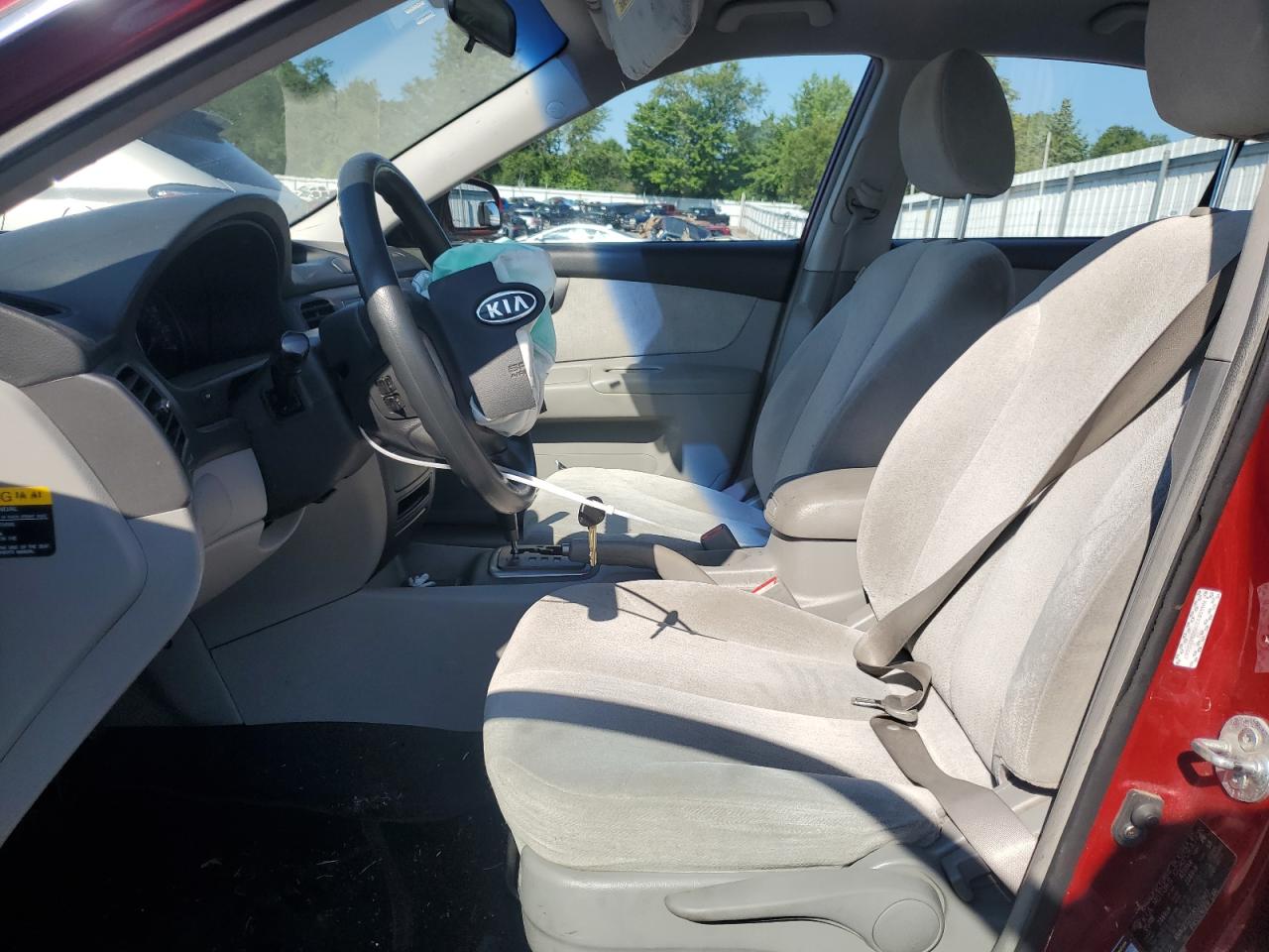 2008 Kia Optima Lx VIN: KNAGE123585222607 Lot: 63091904