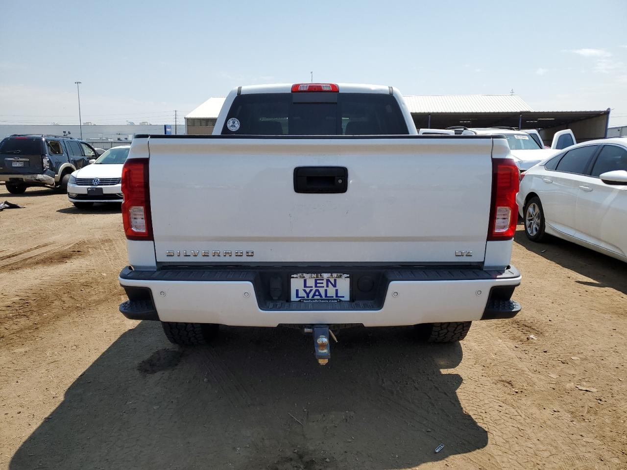 3GCUKSEC8JG485088 2018 Chevrolet Silverado K1500 Ltz