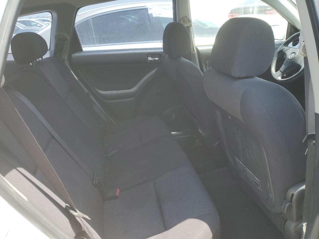 2004 Toyota Corolla Matrix Xr VIN: 2T1KR32E04C240234 Lot: 62559404