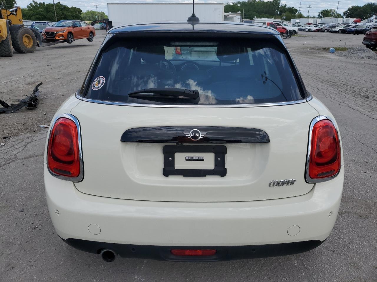 WMWXU7C07L2M79790 2020 Mini Cooper