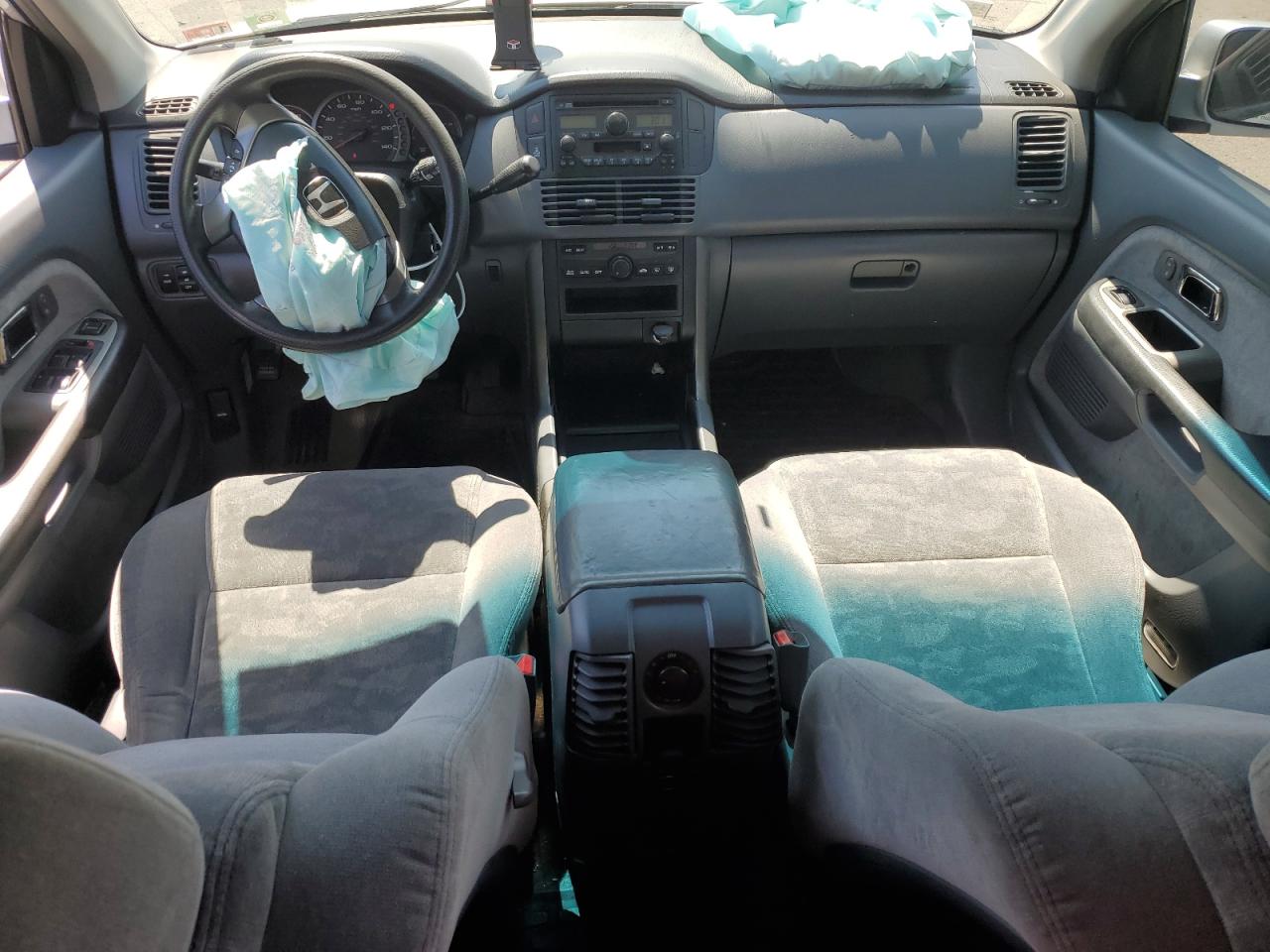 2004 Honda Pilot Ex VIN: 2HKYF18424H590466 Lot: 64139744