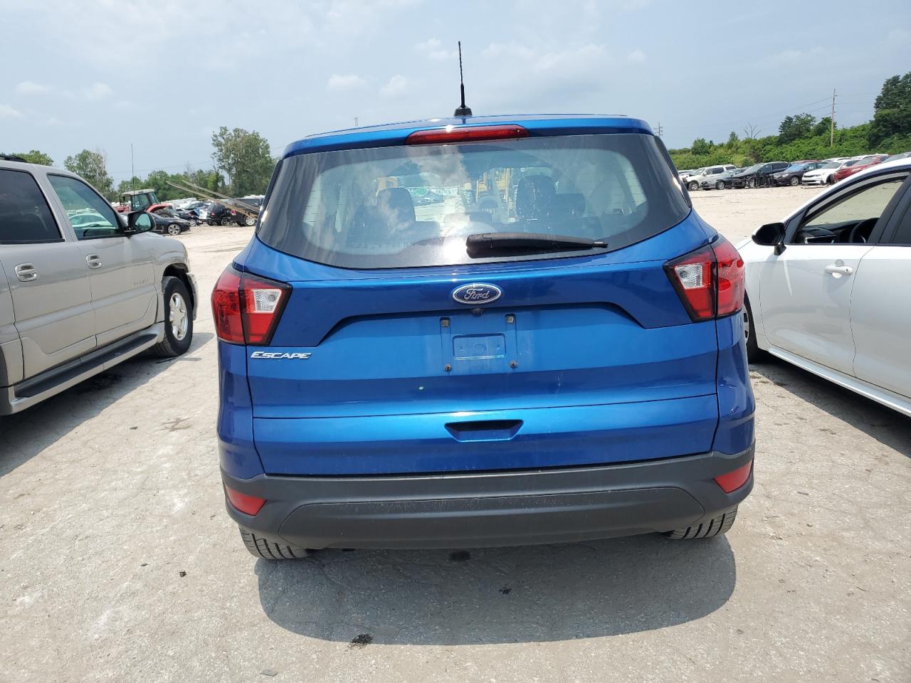 2019 Ford Escape S VIN: 1FMCU0F74KUC53576 Lot: 62747504